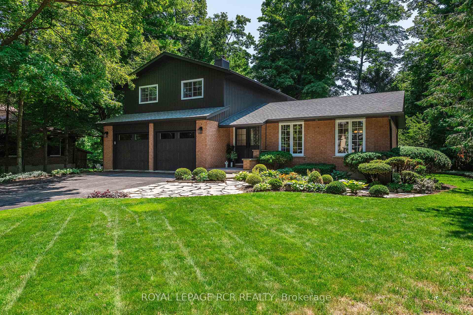 Photo 3 of 1026 Queens Bush Road, Wellesley — HOMEH