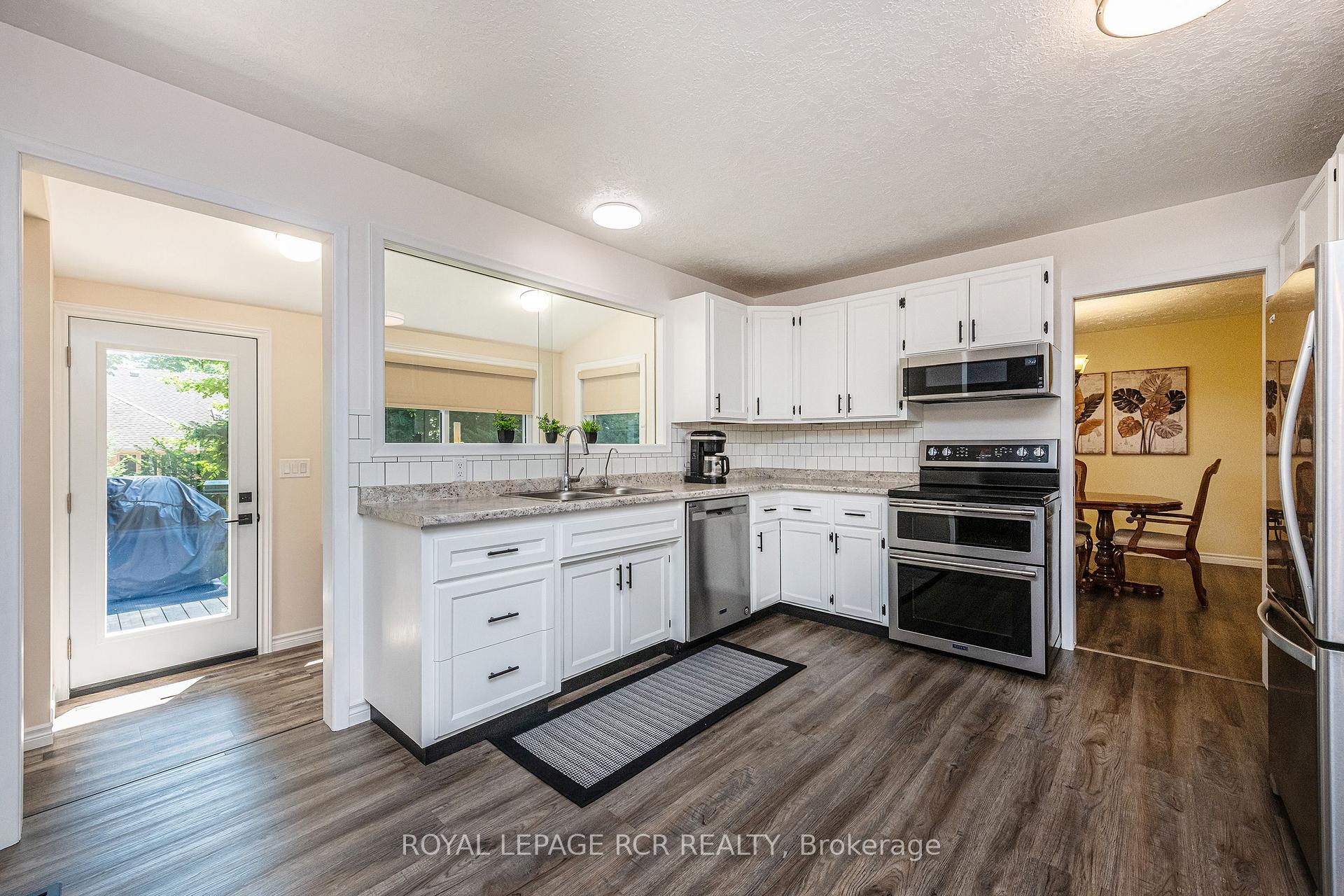 Photo 9 of 1026 Queens Bush Road, Wellesley — HOMEH