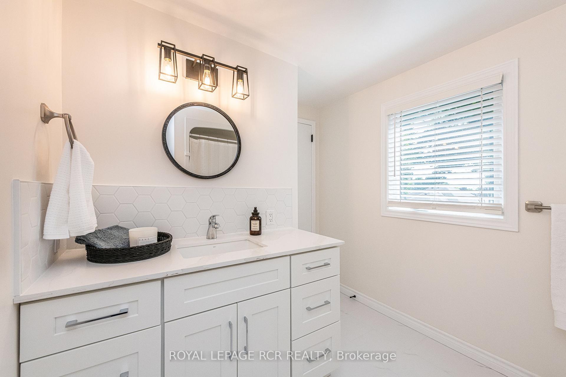 Photo 31 of 1026 Queens Bush Road, Wellesley — HOMEH