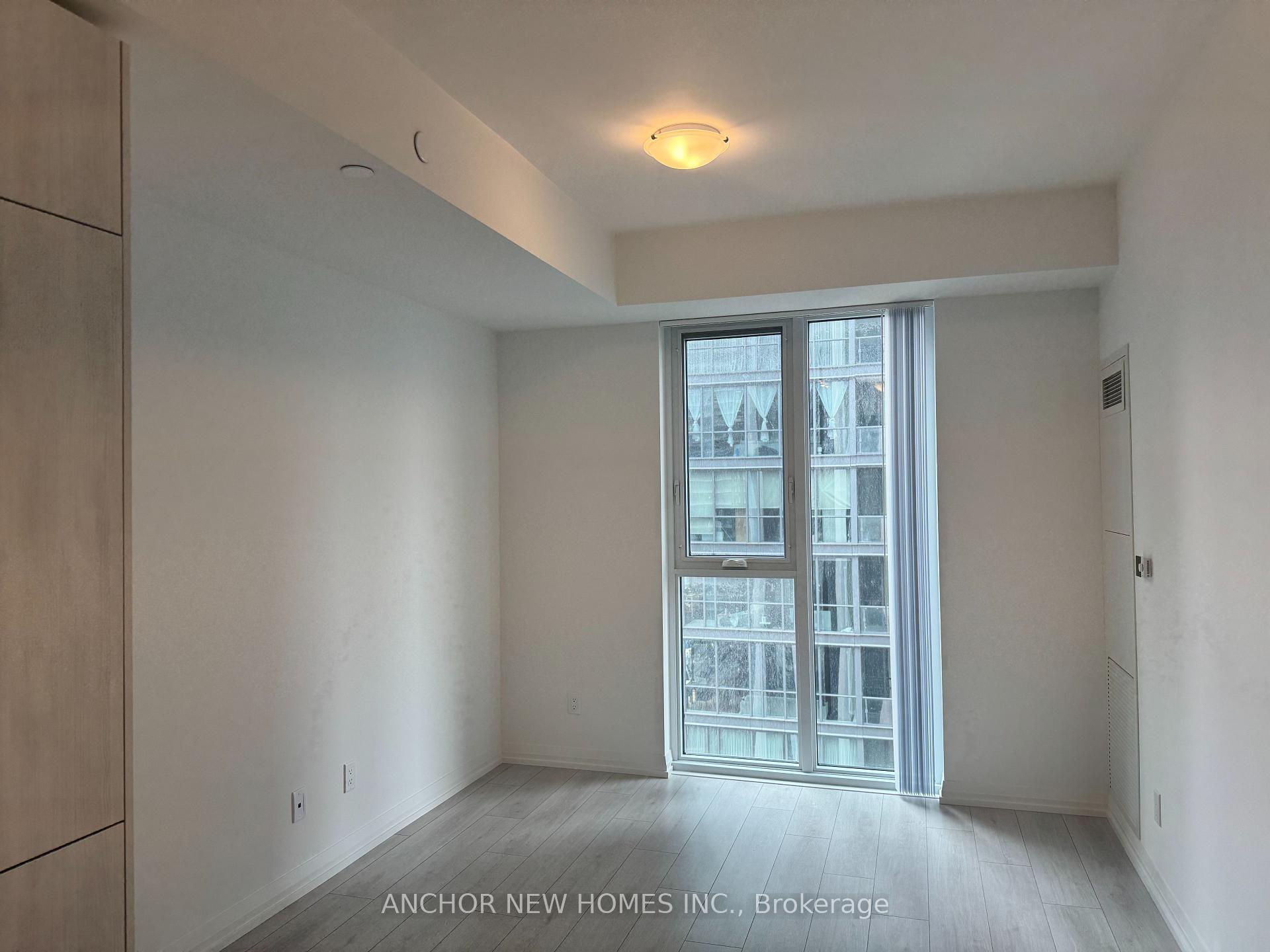Photo 6 of Unit 2019, 400 King Street W, Toronto, Waterfront Communities — HOMEH