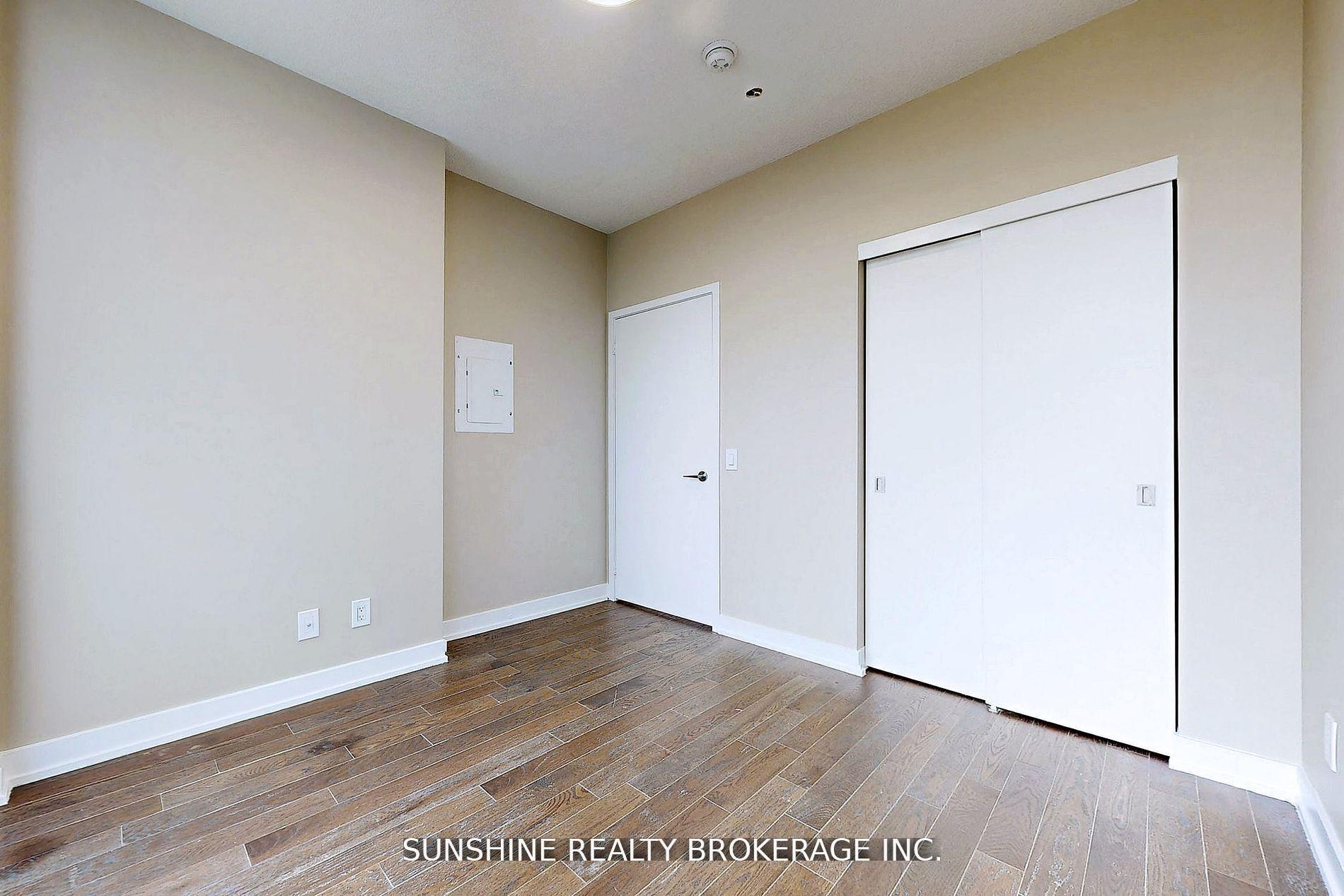 Photo 6 of Unit 2402, 25 Richmond Street E, Toronto, Church-Yonge Corridor — HOMEH