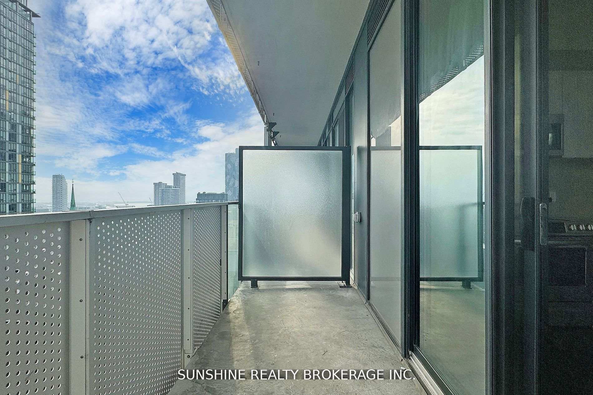 Photo 14 of Unit 2402, 25 Richmond Street E, Toronto, Church-Yonge Corridor — HOMEH