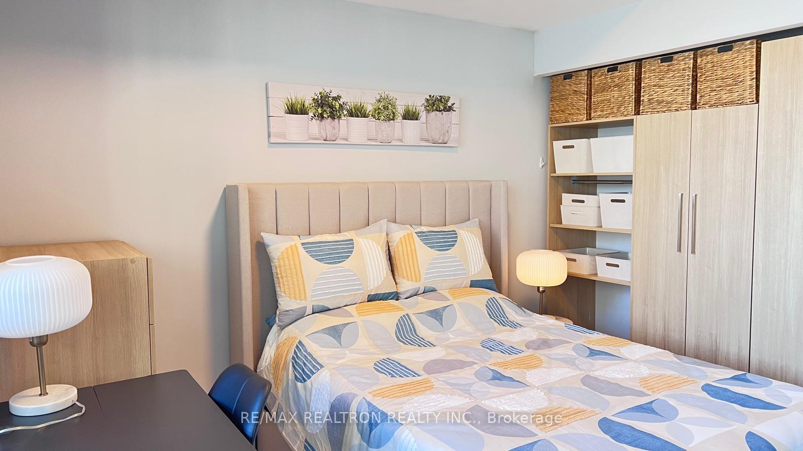 Photo 11 of Unit 2107, 1 The Esplanade Drive, Toronto, Waterfront Communities — HOMEH