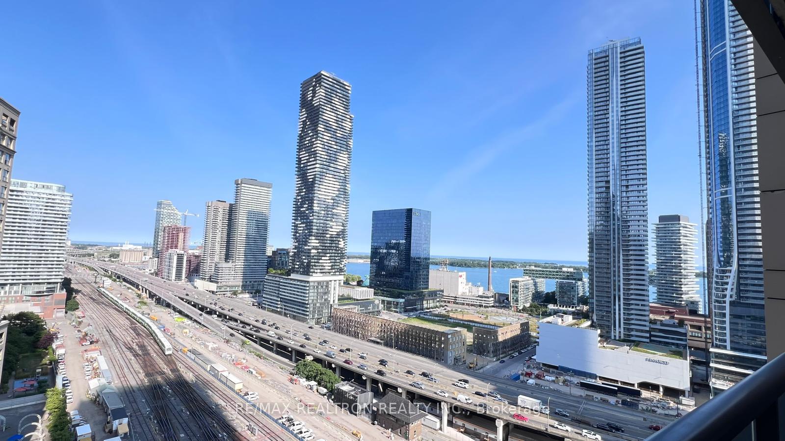 Photo 20 of Unit 2107, 1 The Esplanade Drive, Toronto, Waterfront Communities — HOMEH