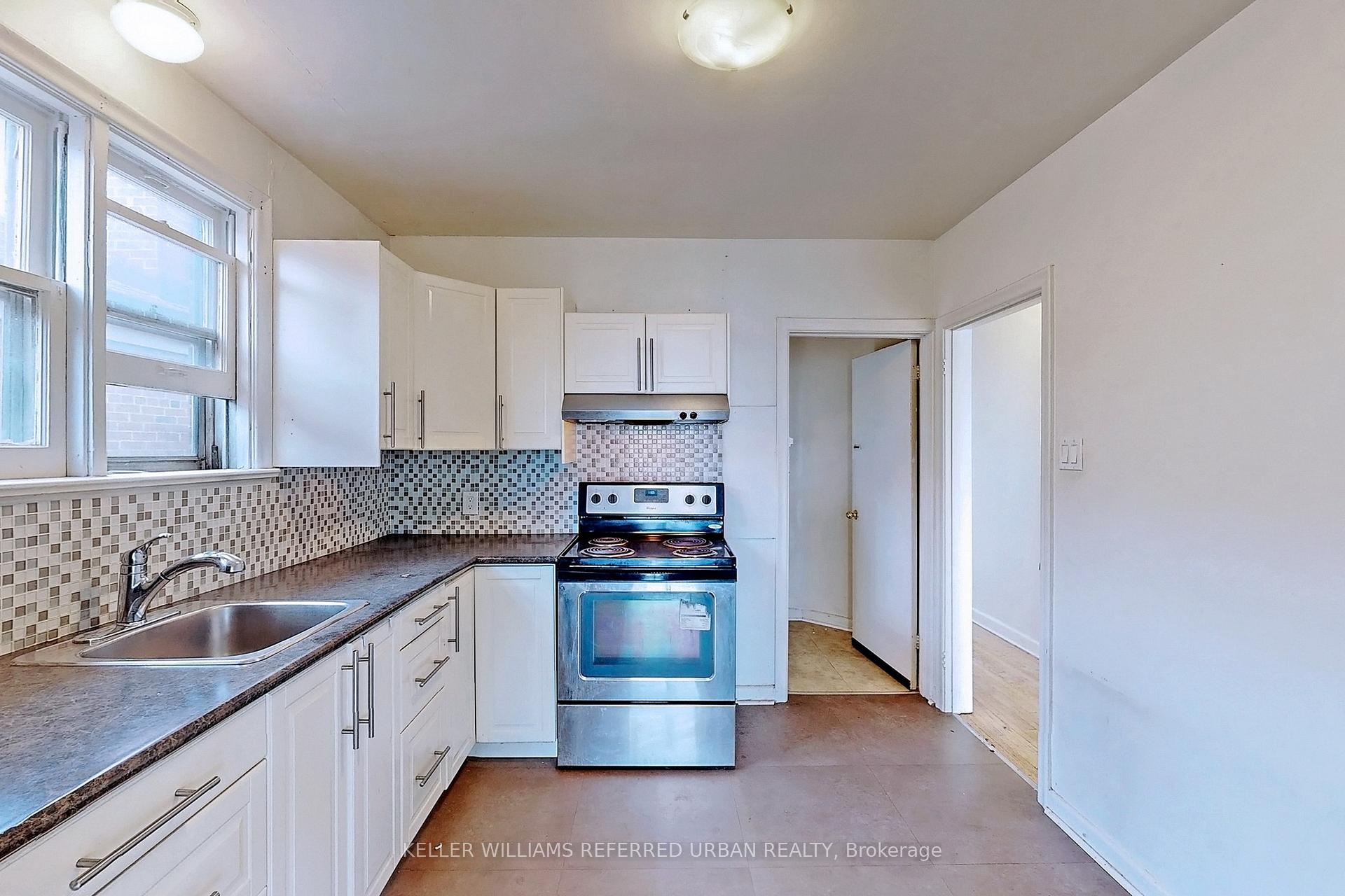 Photo 10 of 80 Lanark Avenue, Toronto, Oakwood Village — HOMEH