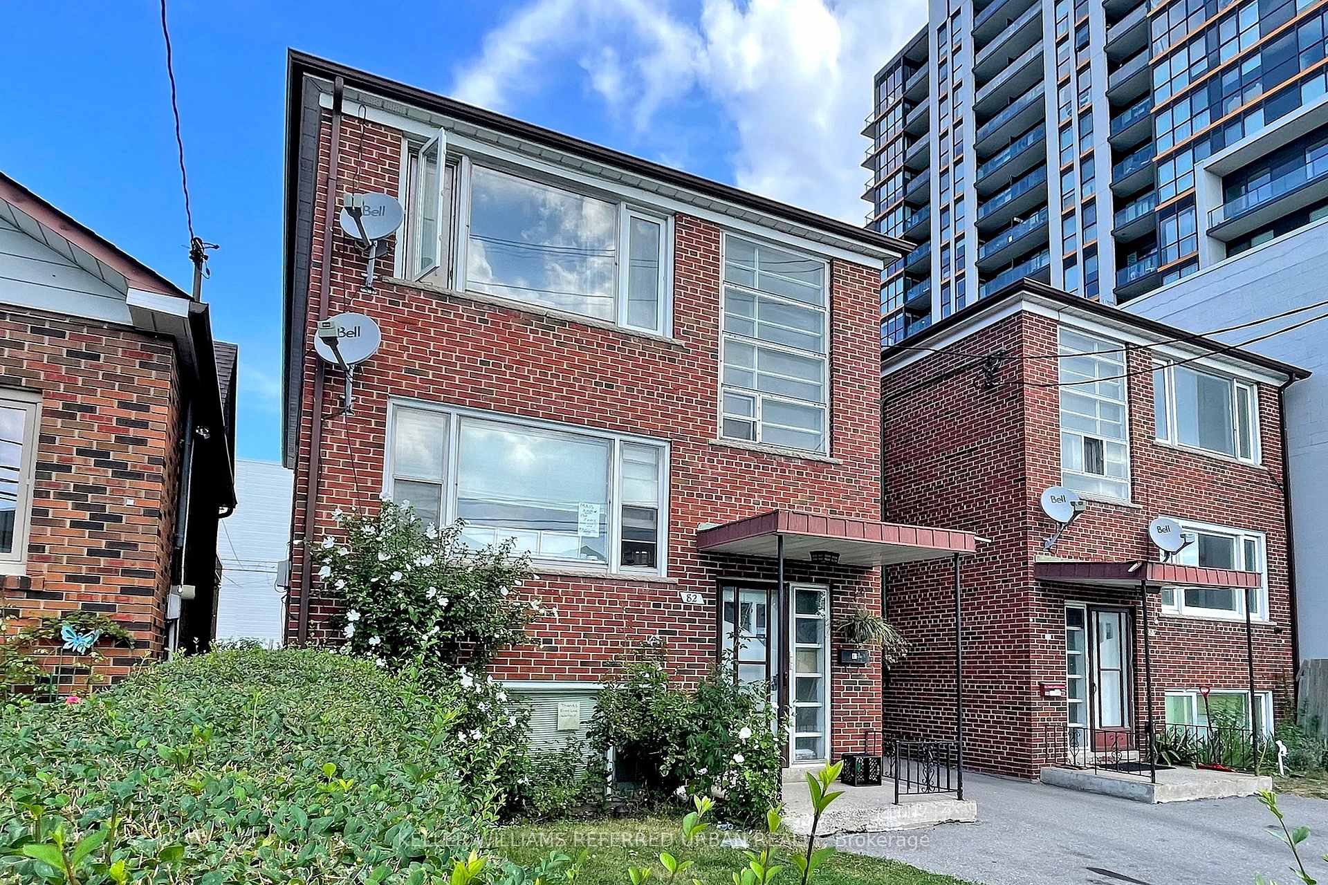 Photo 3 of 82 Lanark Avenue, Toronto, Oakwood Village — HOMEH