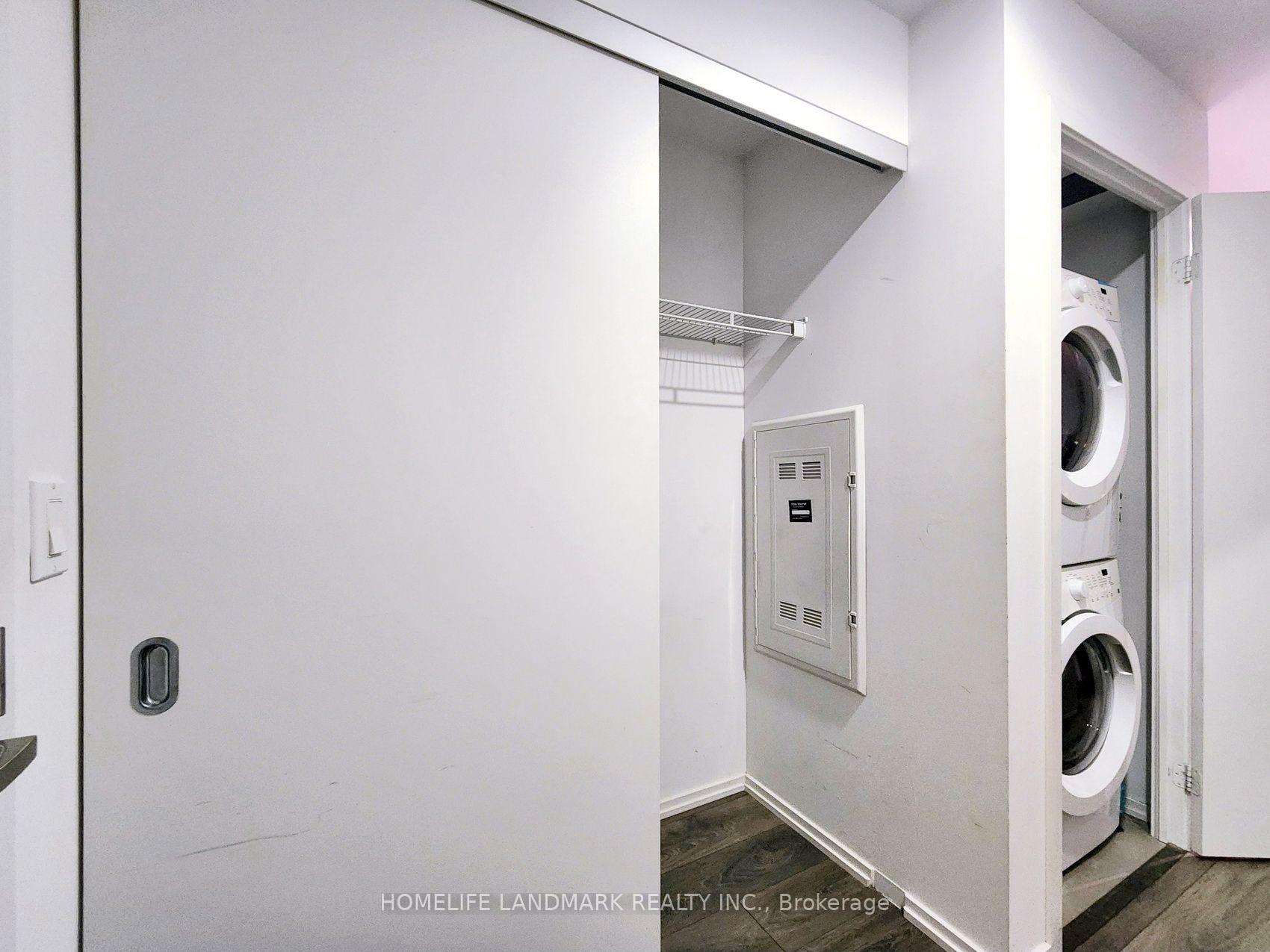 Photo 5 of Unit 3303, 75 St Nicholas Street, Toronto, Bay Street Corridor — HOMEH