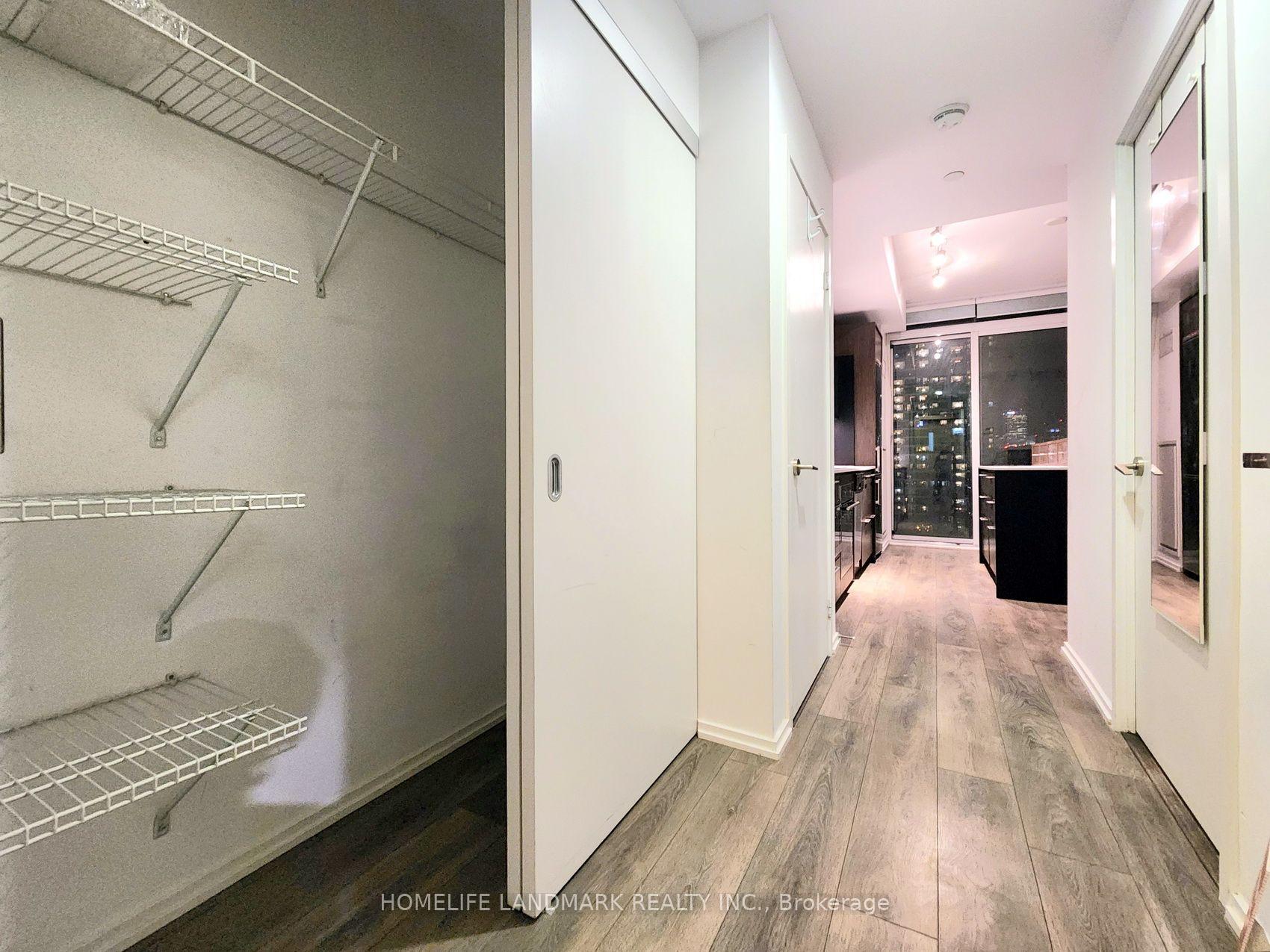 Photo 8 of Unit 3303, 75 St Nicholas Street, Toronto, Bay Street Corridor — HOMEH
