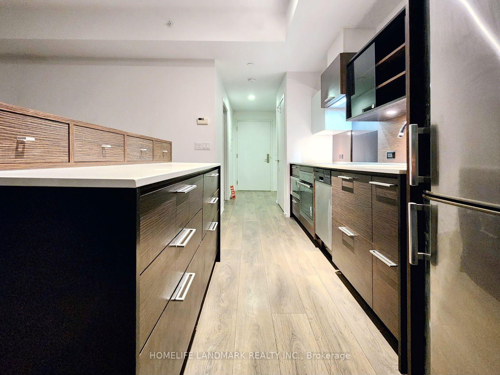 Photo 12 of Unit 3303, 75 St Nicholas Street, Toronto, Bay Street Corridor — HOMEH