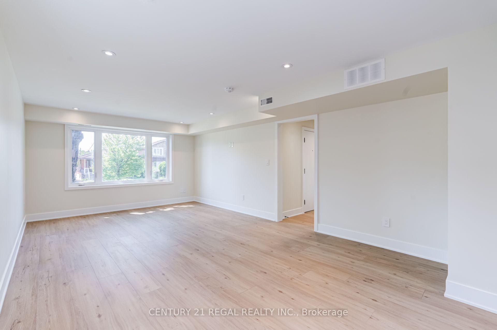Photo 5 of Unit 2, 171 Gamma Street, Etobicoke, Alderwood — HOMEH