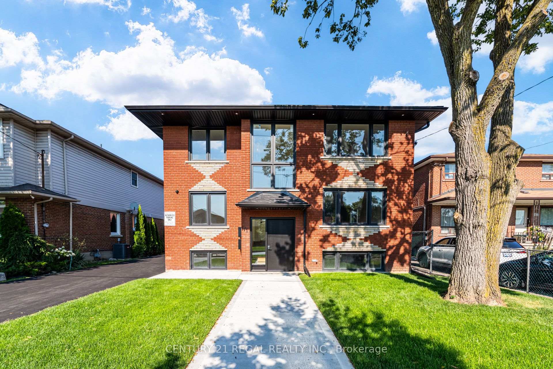 Photo 11 of Unit 2, 171 Gamma Street, Etobicoke, Alderwood — HOMEH
