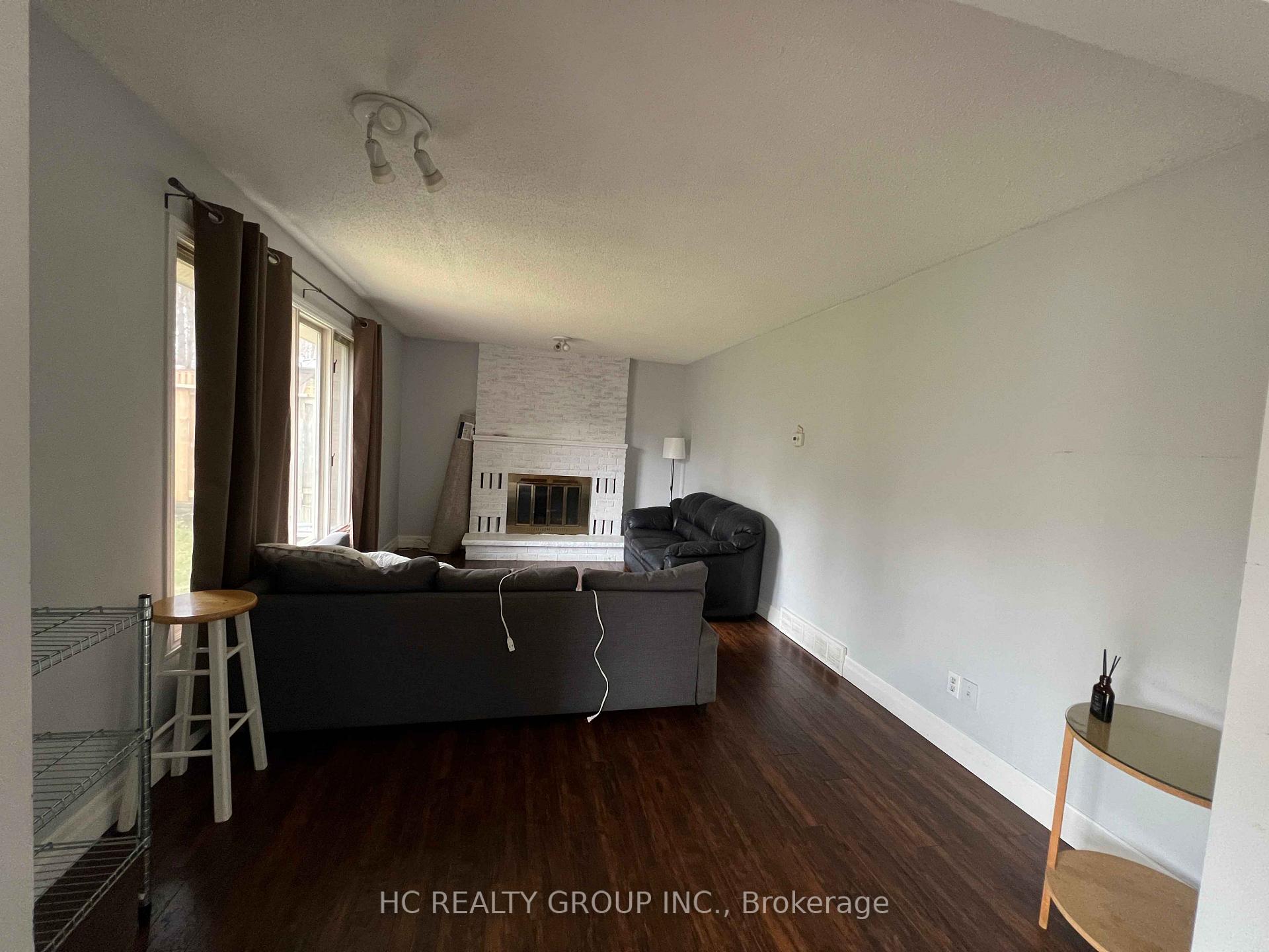 Photo 7 of 32 Chesham Avenue, London, North K — HOMEH