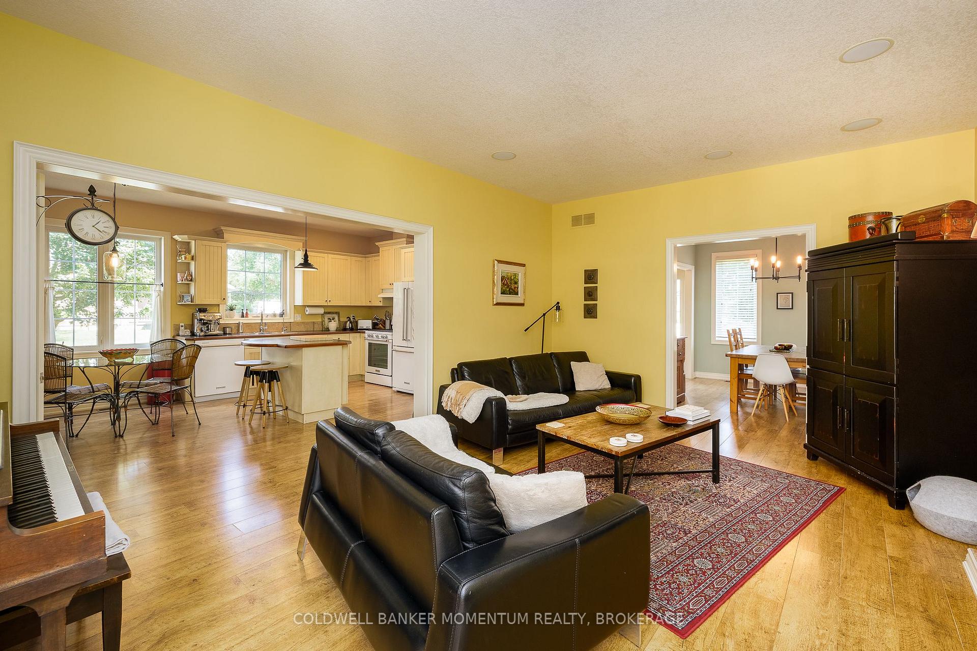 Photo 22 of 15 Virginia Street, Welland, Prince Charles — HOMEH