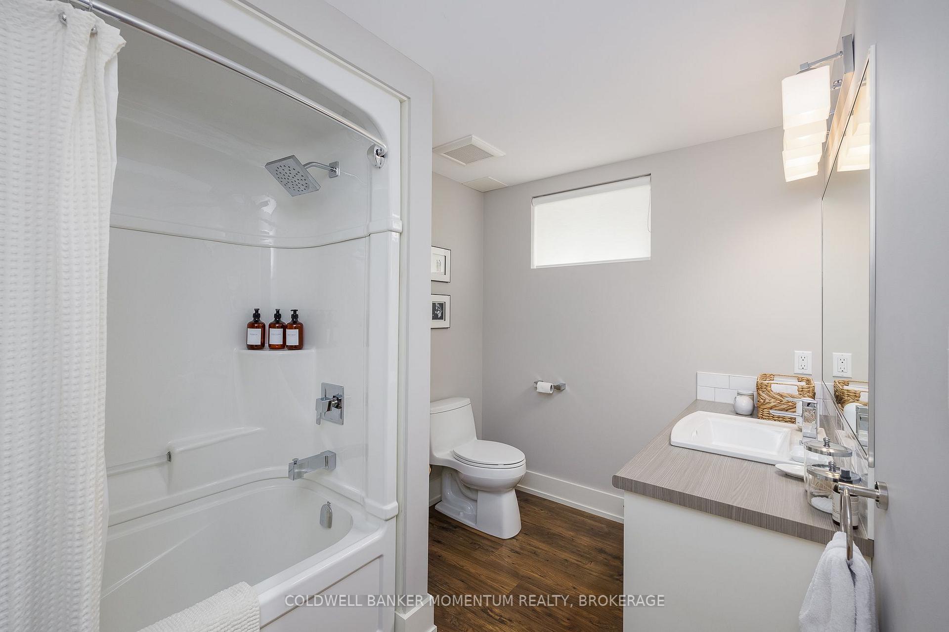 Photo 36 of 15 Virginia Street, Welland, Prince Charles — HOMEH