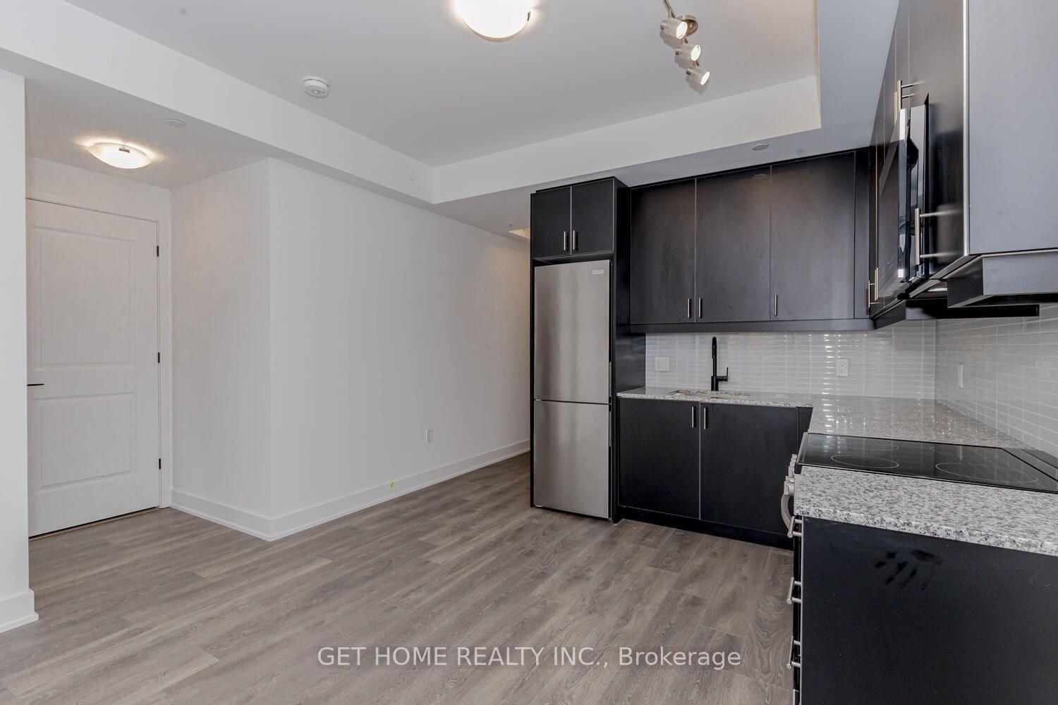 Photo 7 of Unit 209, 2343 Khalsa Gate, Oakville, Westmount — HOMEH