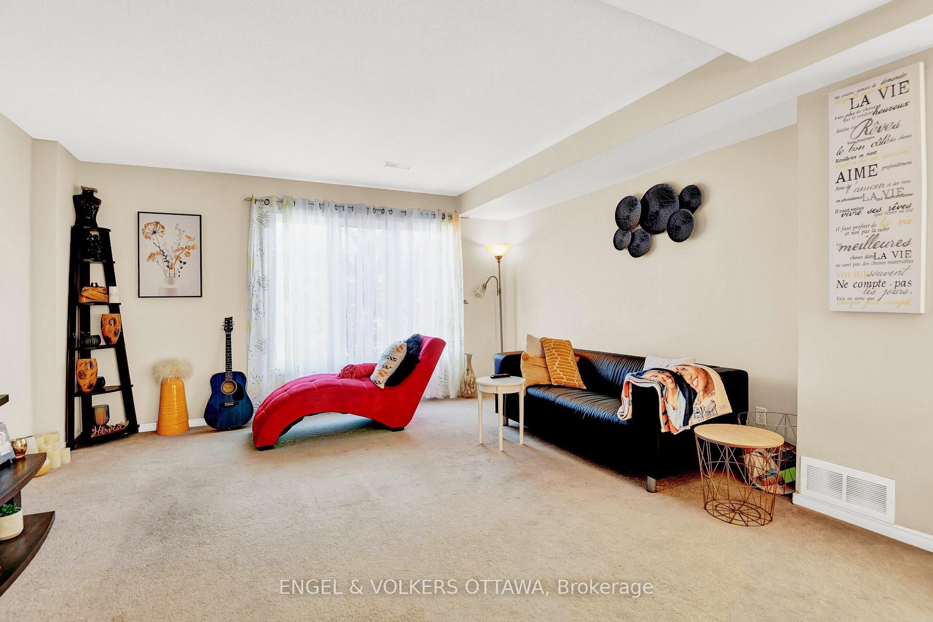 Photo 8 of 38 Lakepointe Drive, Ottawa, Avalon East — HOMEH