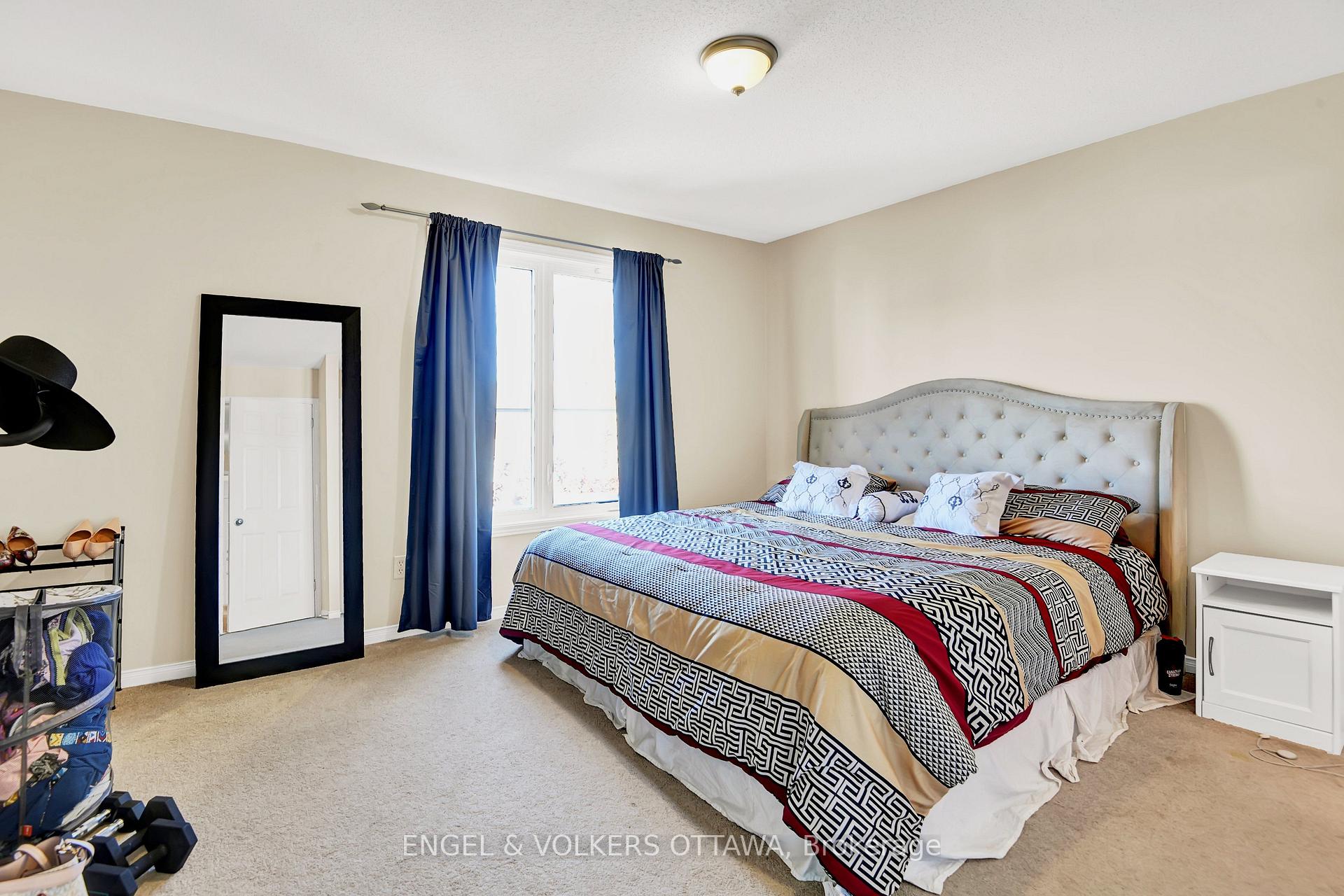 Photo 30 of 38 Lakepointe Drive, Ottawa, Avalon East — HOMEH