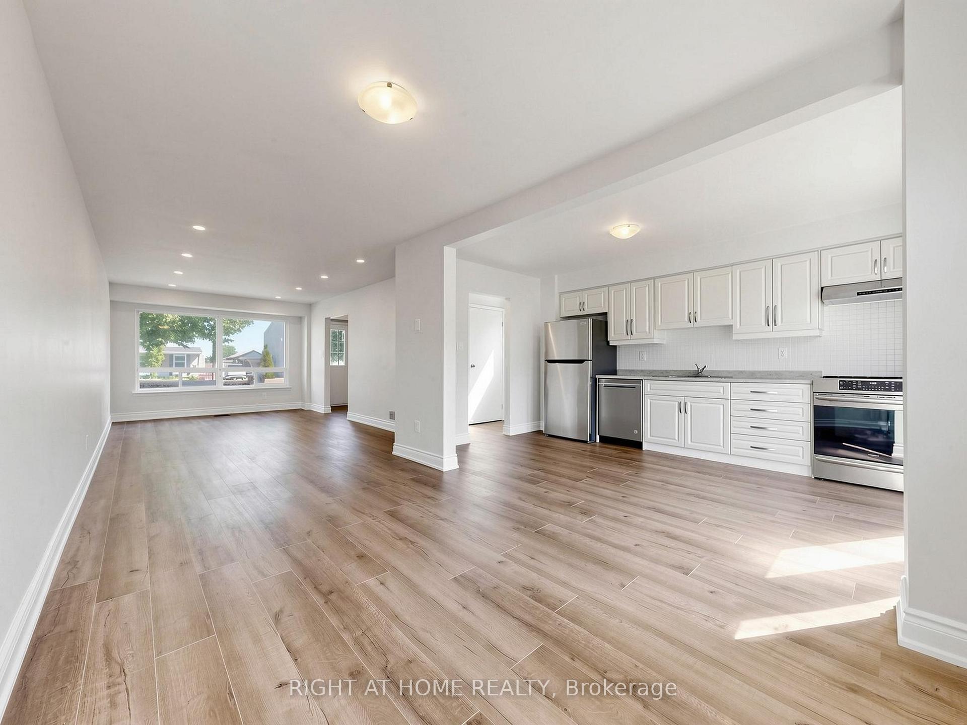 Photo 7 of 1332 Fenelon Crescent, Oshawa, Lakeview — HOMEH