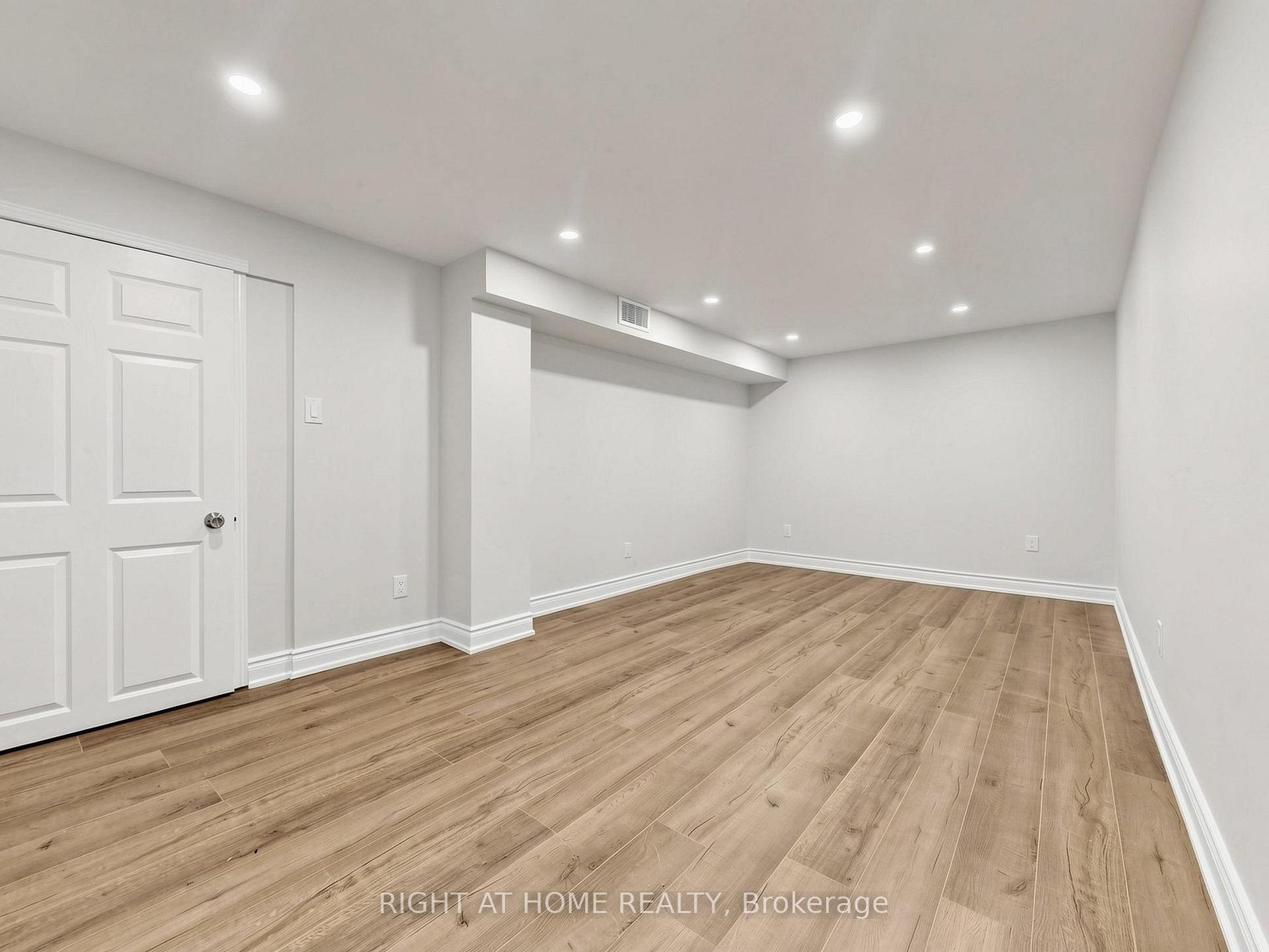 Photo 21 of 1332 Fenelon Crescent, Oshawa, Lakeview — HOMEH