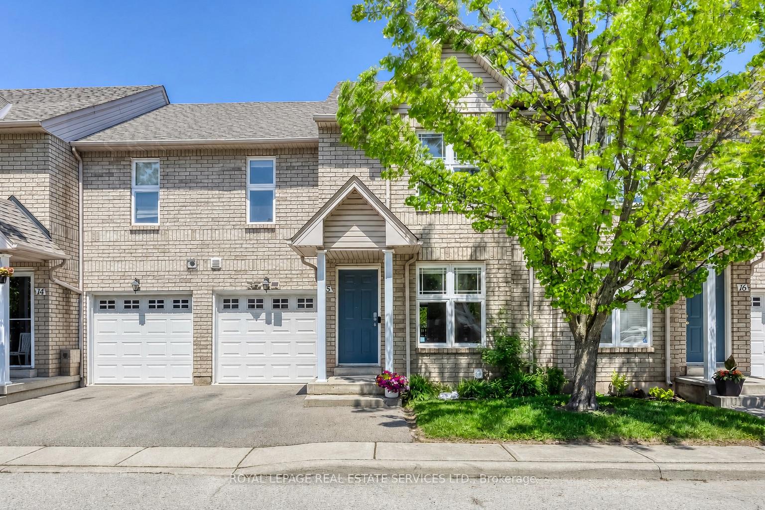 Photo 1 of Unit 15, 2189 Postmaster Drive, Oakville, Westmount — HOMEH