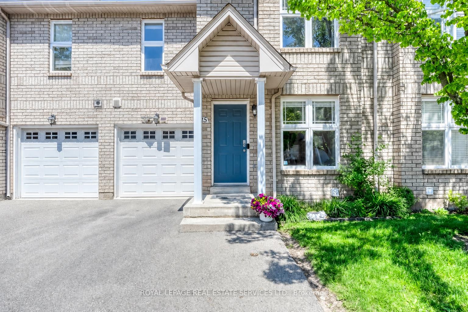 Photo 3 of Unit 15, 2189 Postmaster Drive, Oakville, Westmount — HOMEH