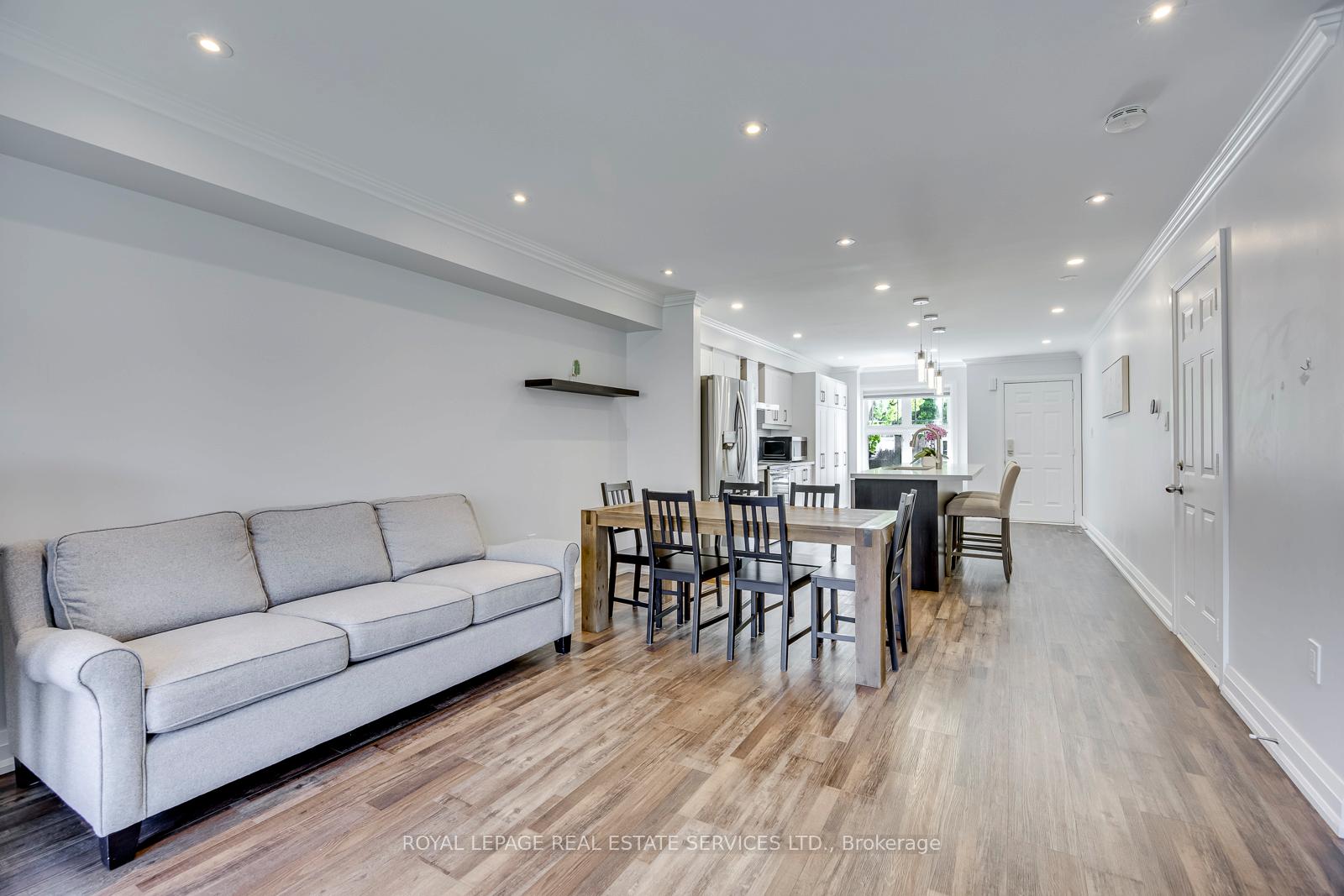 Photo 24 of Unit 15, 2189 Postmaster Drive, Oakville, Westmount — HOMEH