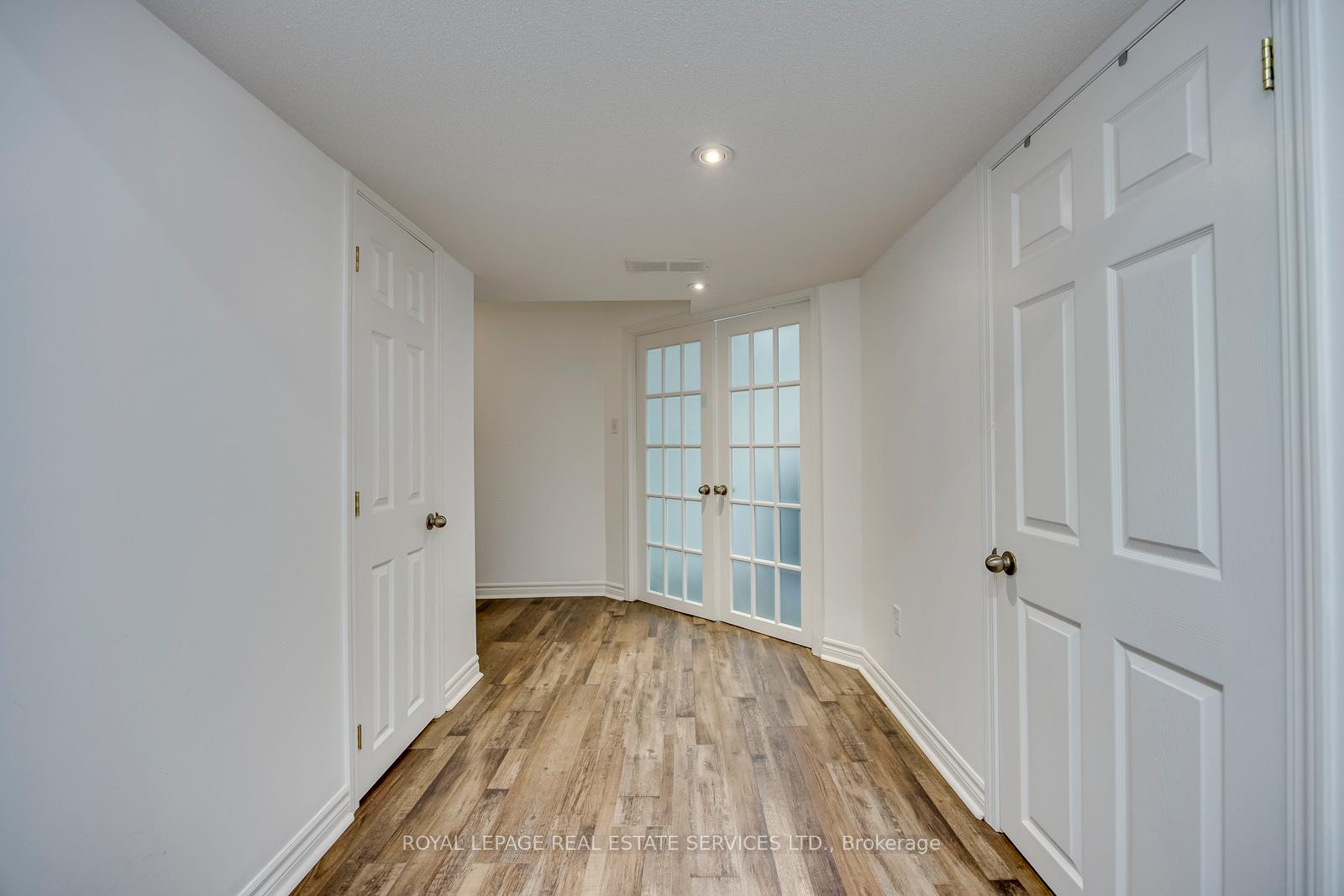 Photo 44 of Unit 15, 2189 Postmaster Drive, Oakville, Westmount — HOMEH