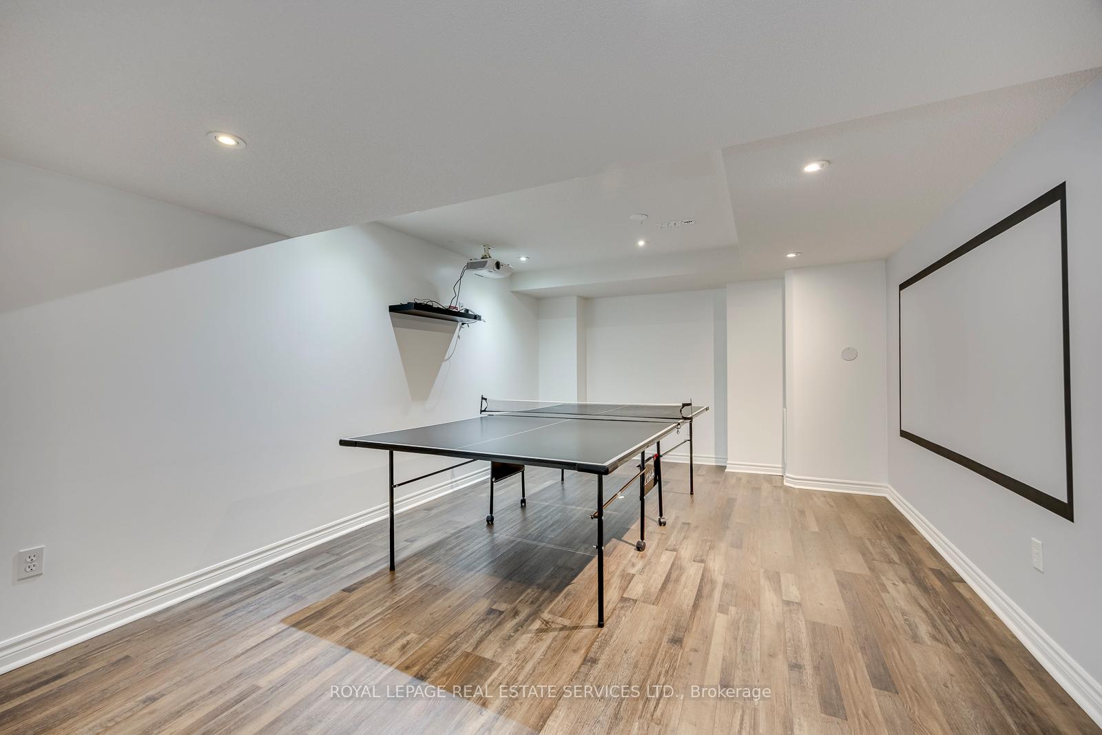 Photo 45 of Unit 15, 2189 Postmaster Drive, Oakville, Westmount — HOMEH