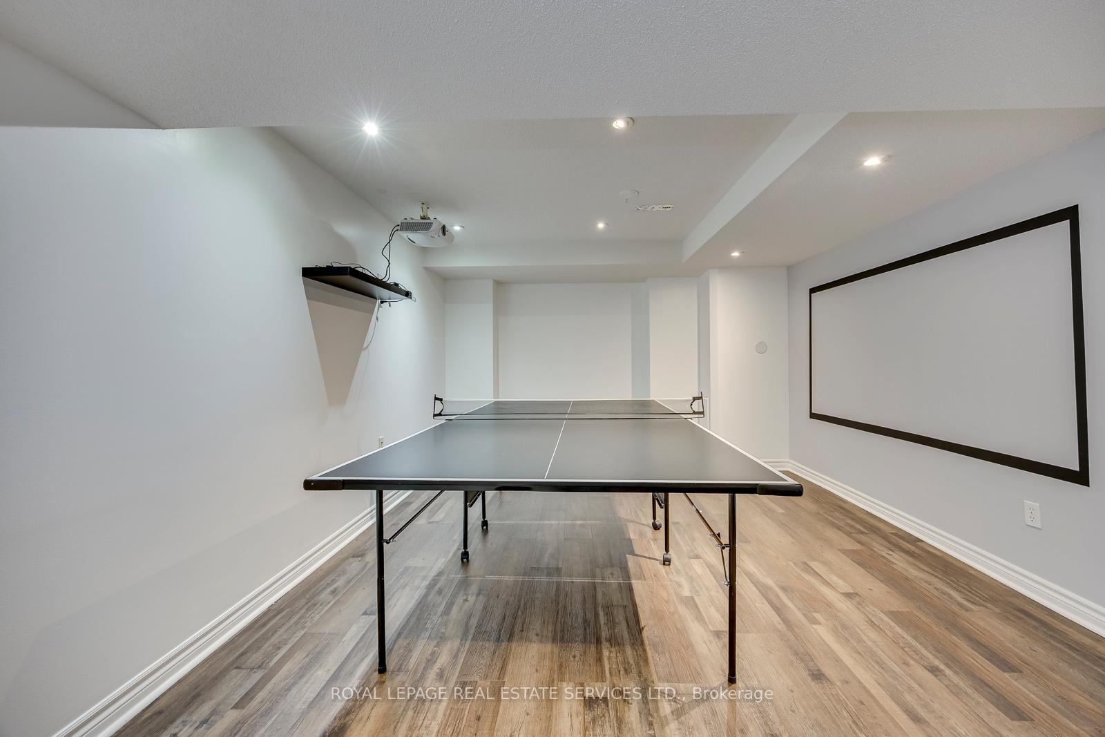 Photo 46 of Unit 15, 2189 Postmaster Drive, Oakville, Westmount — HOMEH