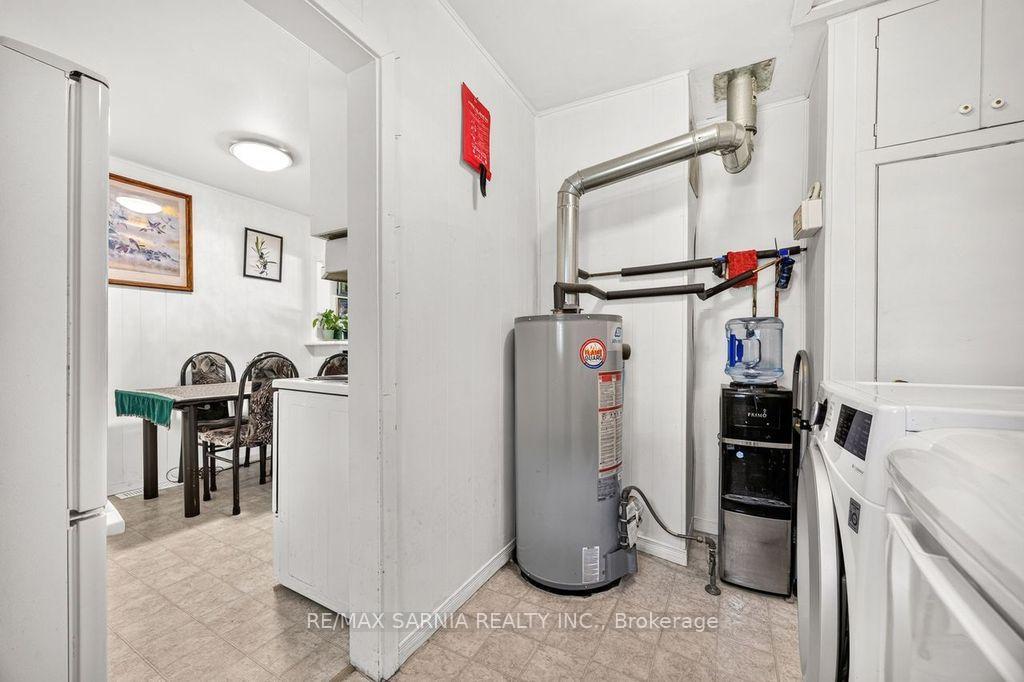Photo 12 of 298 Lorne Avenue, Chatham-Kent, Wallaceburg — HOMEH