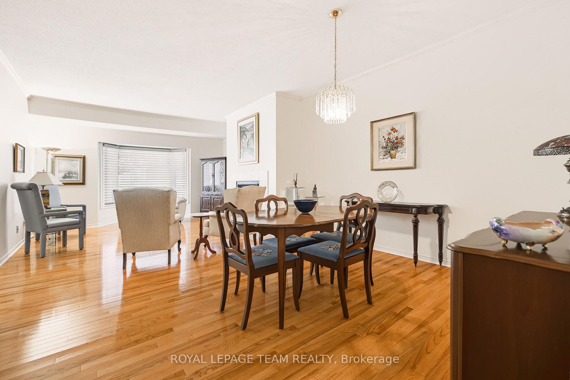 Photo 8 of 19 Pine Needles Court, Ottawa, Stittsville (Central) — HOMEH