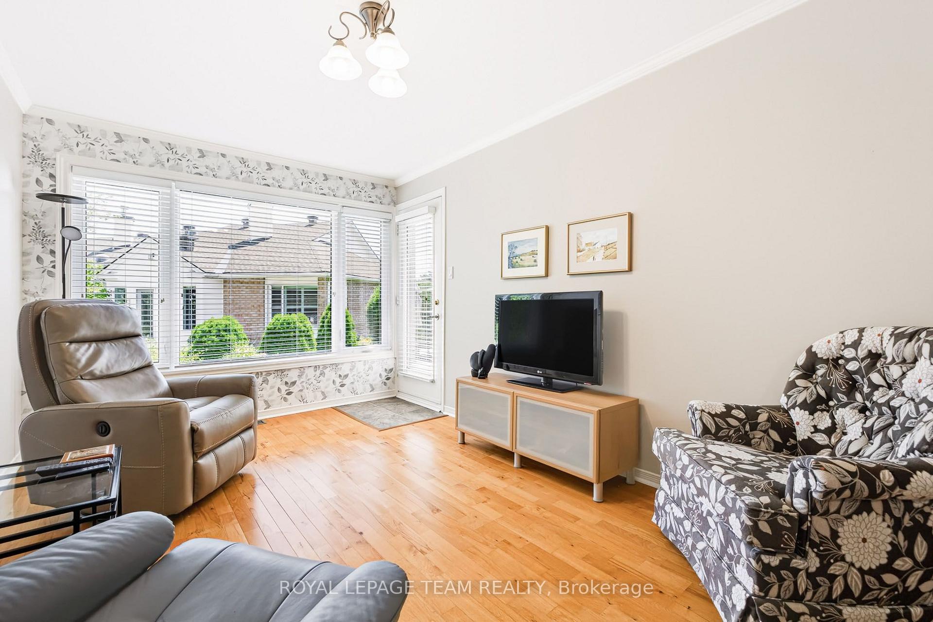 Photo 18 of 19 Pine Needles Court, Ottawa, Stittsville (Central) — HOMEH