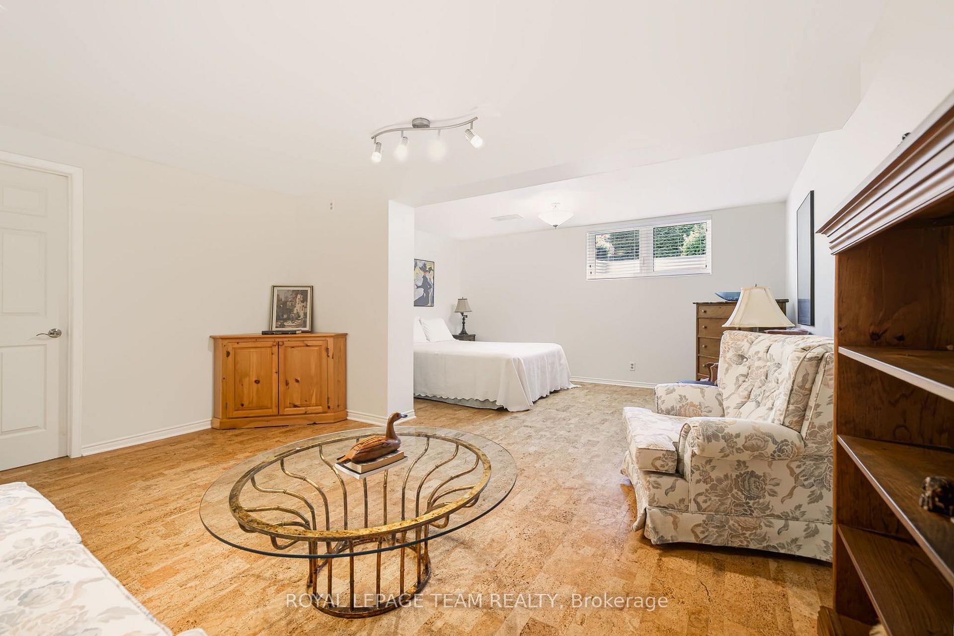 Photo 32 of 19 Pine Needles Court, Ottawa, Stittsville (Central) — HOMEH