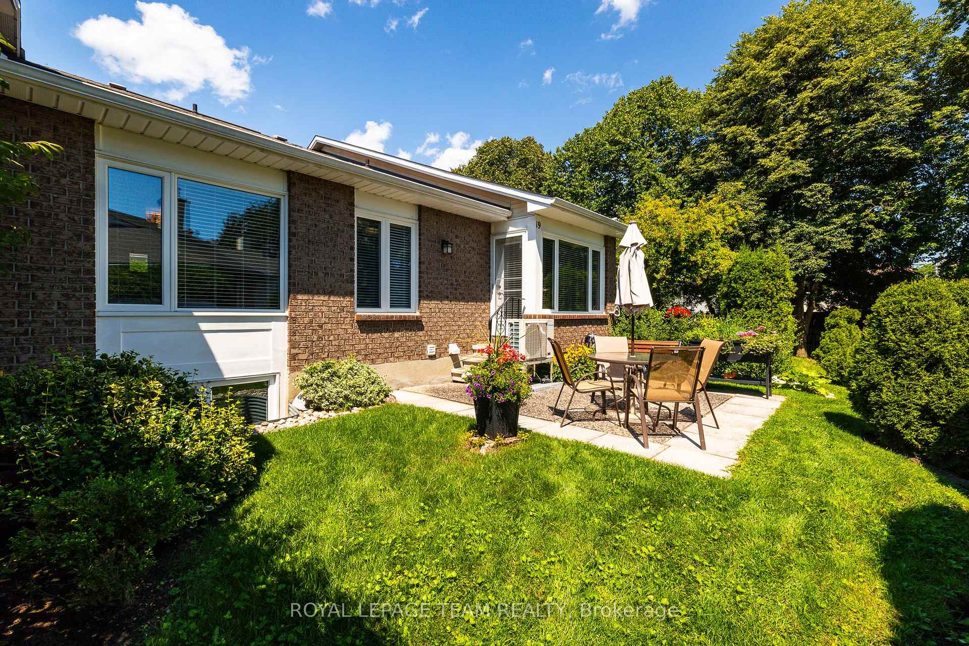 Photo 38 of 19 Pine Needles Court, Ottawa, Stittsville (Central) — HOMEH