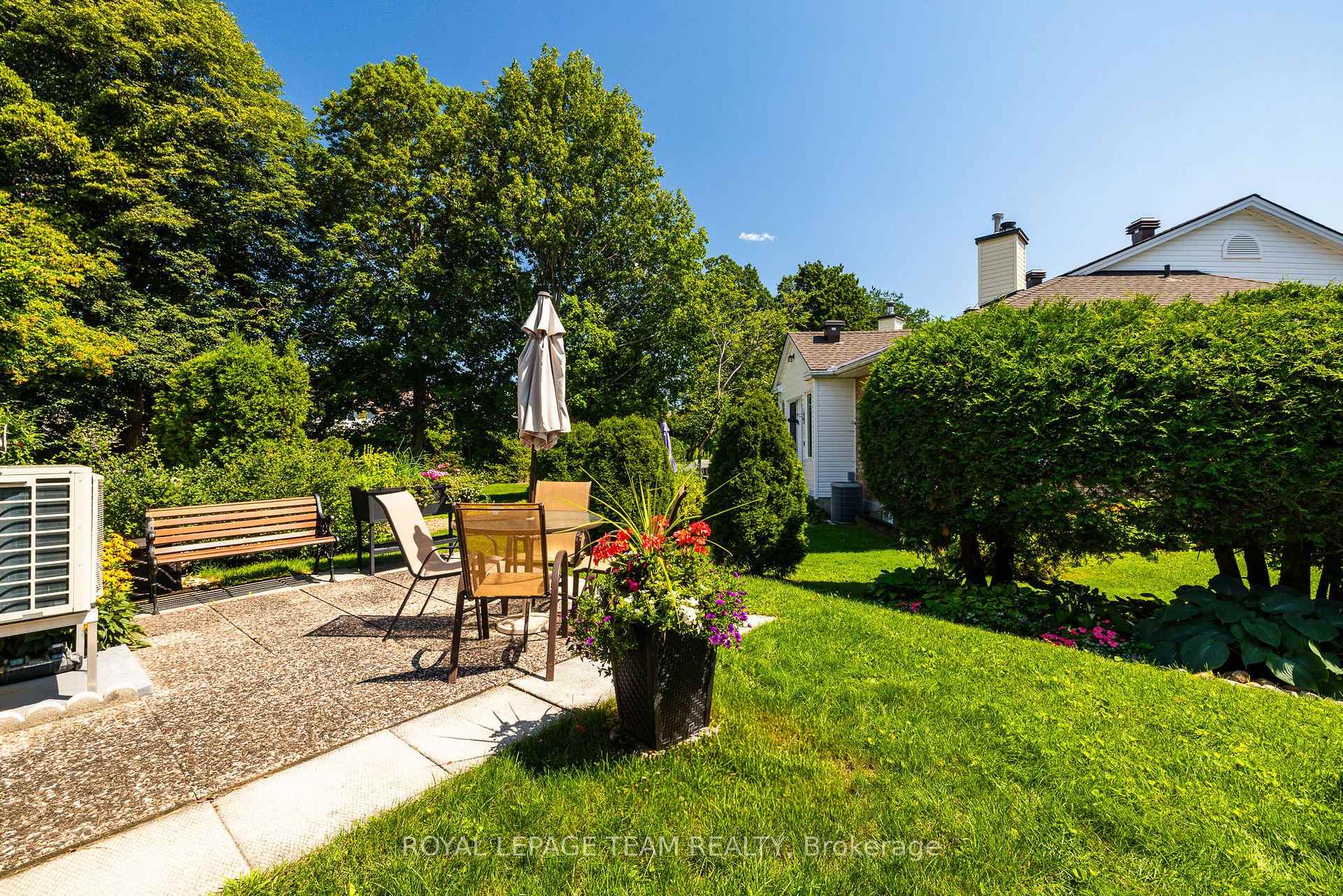 Photo 40 of 19 Pine Needles Court, Ottawa, Stittsville (Central) — HOMEH