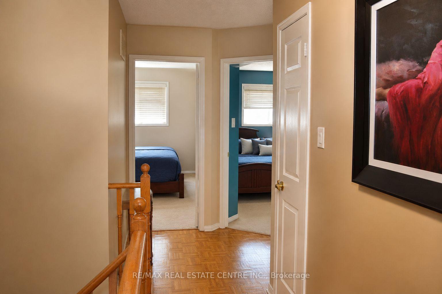 Photo 13 of 92 Blackthorn Drive, Vaughan, Maple — HOMEH