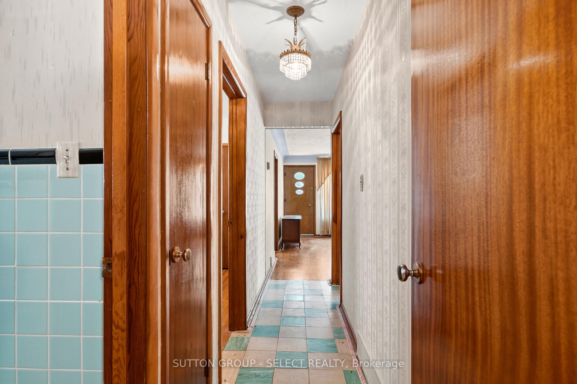 Photo 22 of 25 Gladstone Avenue, London, South I — HOMEH