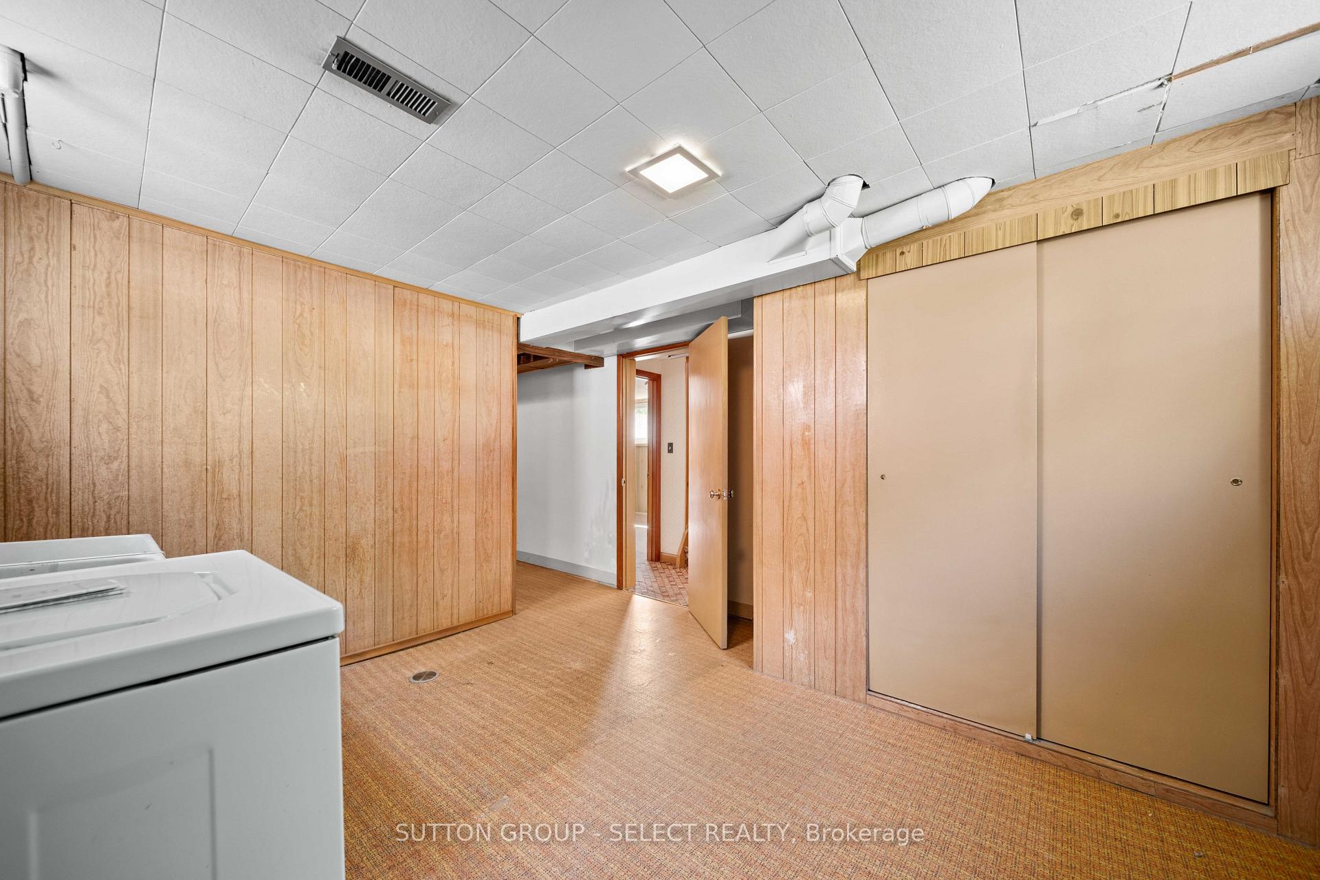 Photo 42 of 25 Gladstone Avenue, London, South I — HOMEH