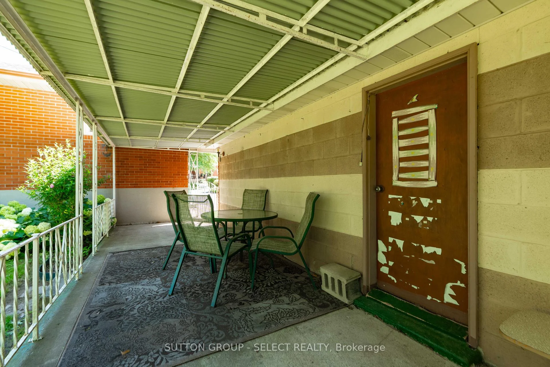 Photo 16 of 25 Gladstone Avenue, London, South I — HOMEH