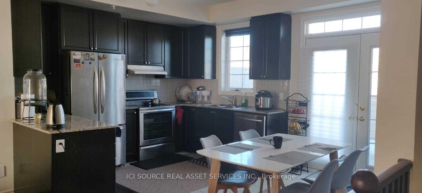 Photo 3 of Unit Unit 2, 76 Cathedral High Street, Markham, Cathedraltown — HOMEH