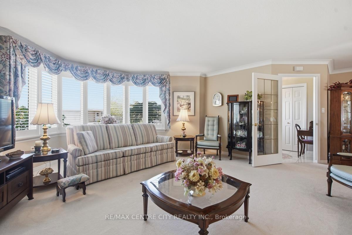 Photo 8 of 48 Ilderbrook Circle, Middlesex Centre, Ilderton — HOMEH