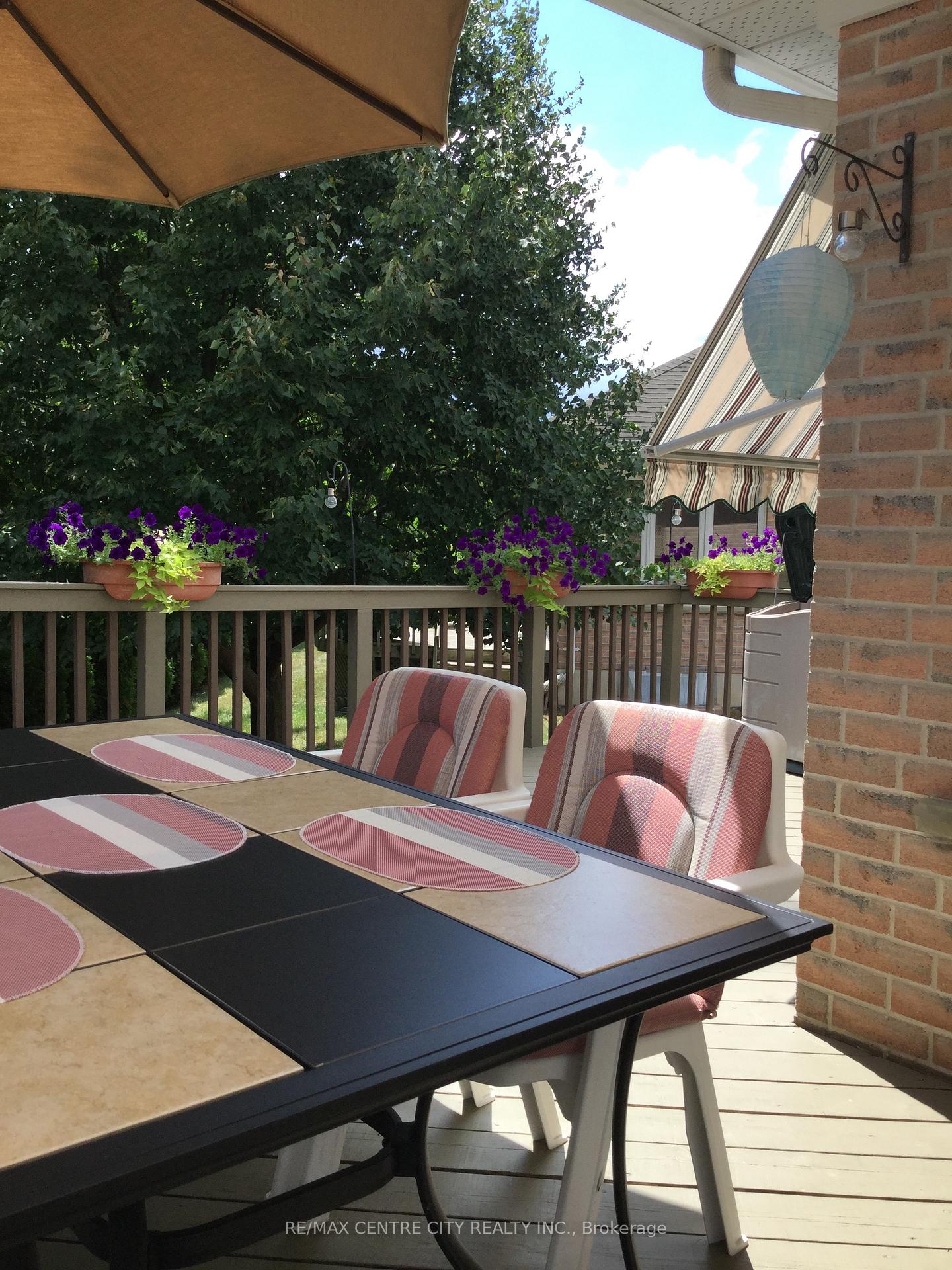 Photo 33 of 48 Ilderbrook Circle, Middlesex Centre, Ilderton — HOMEH