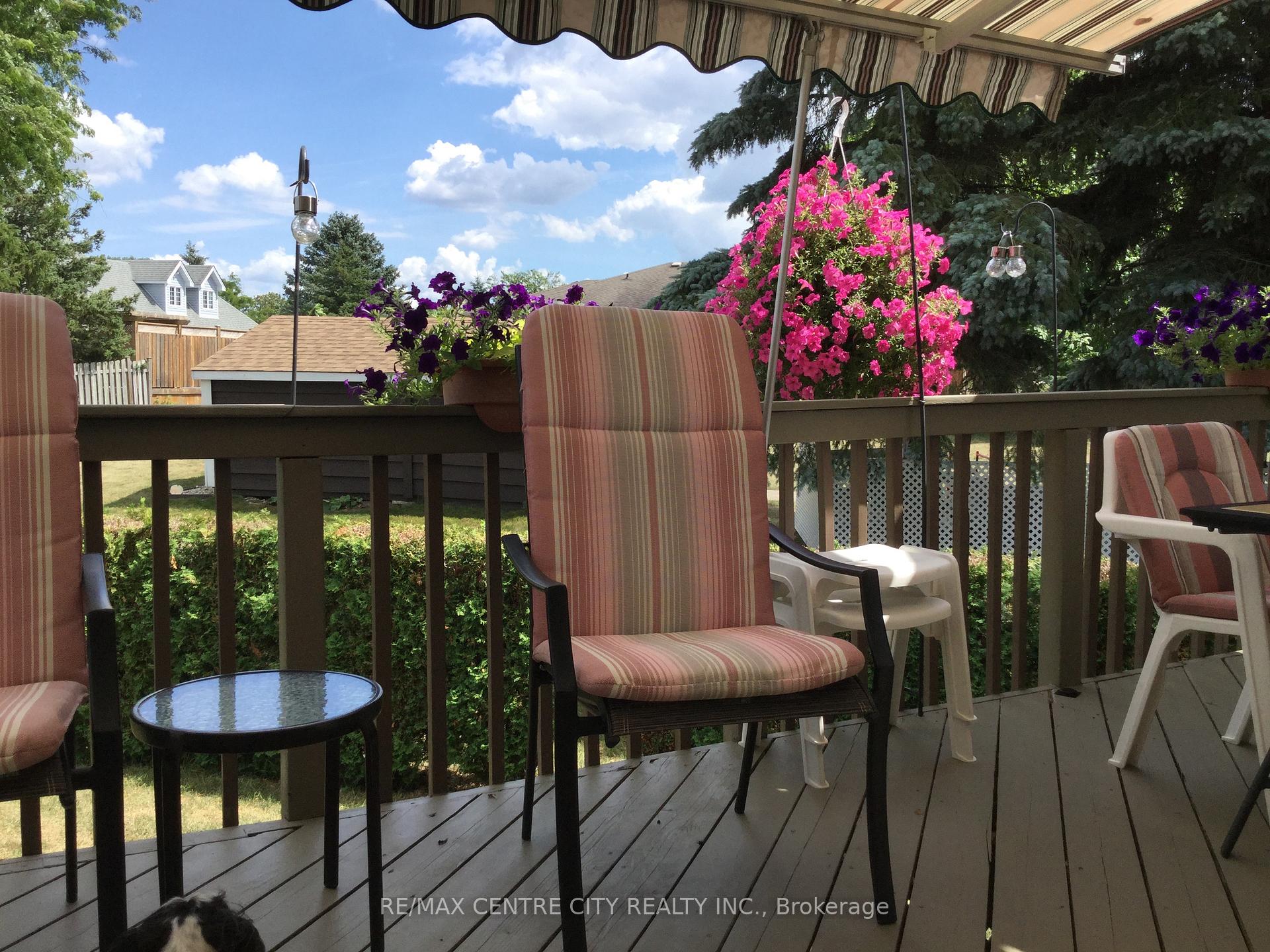 Photo 35 of 48 Ilderbrook Circle, Middlesex Centre, Ilderton — HOMEH