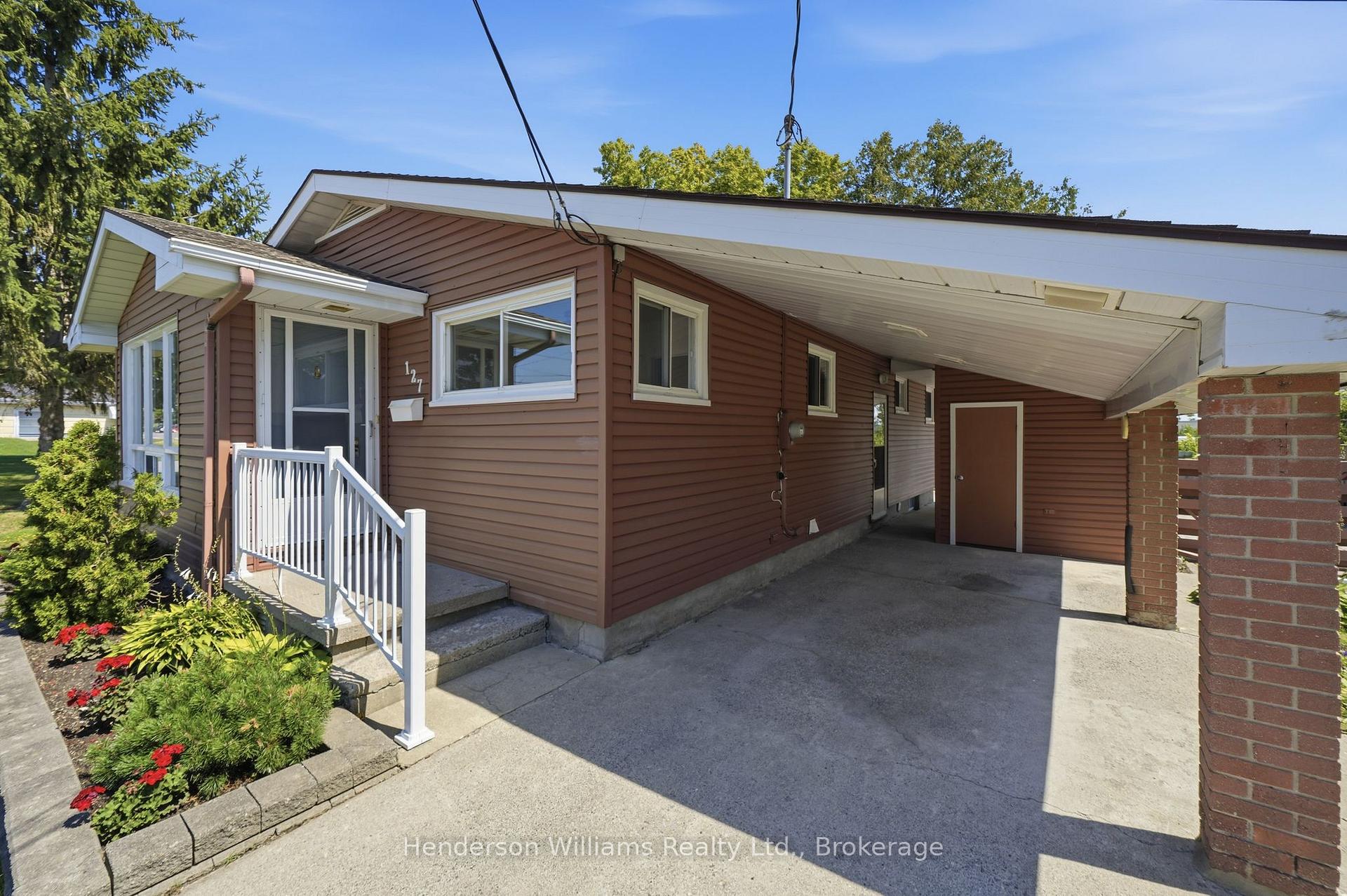 Photo 4 of 127 Herchimer Avenue, Belleville, Belleville Ward — HOMEH