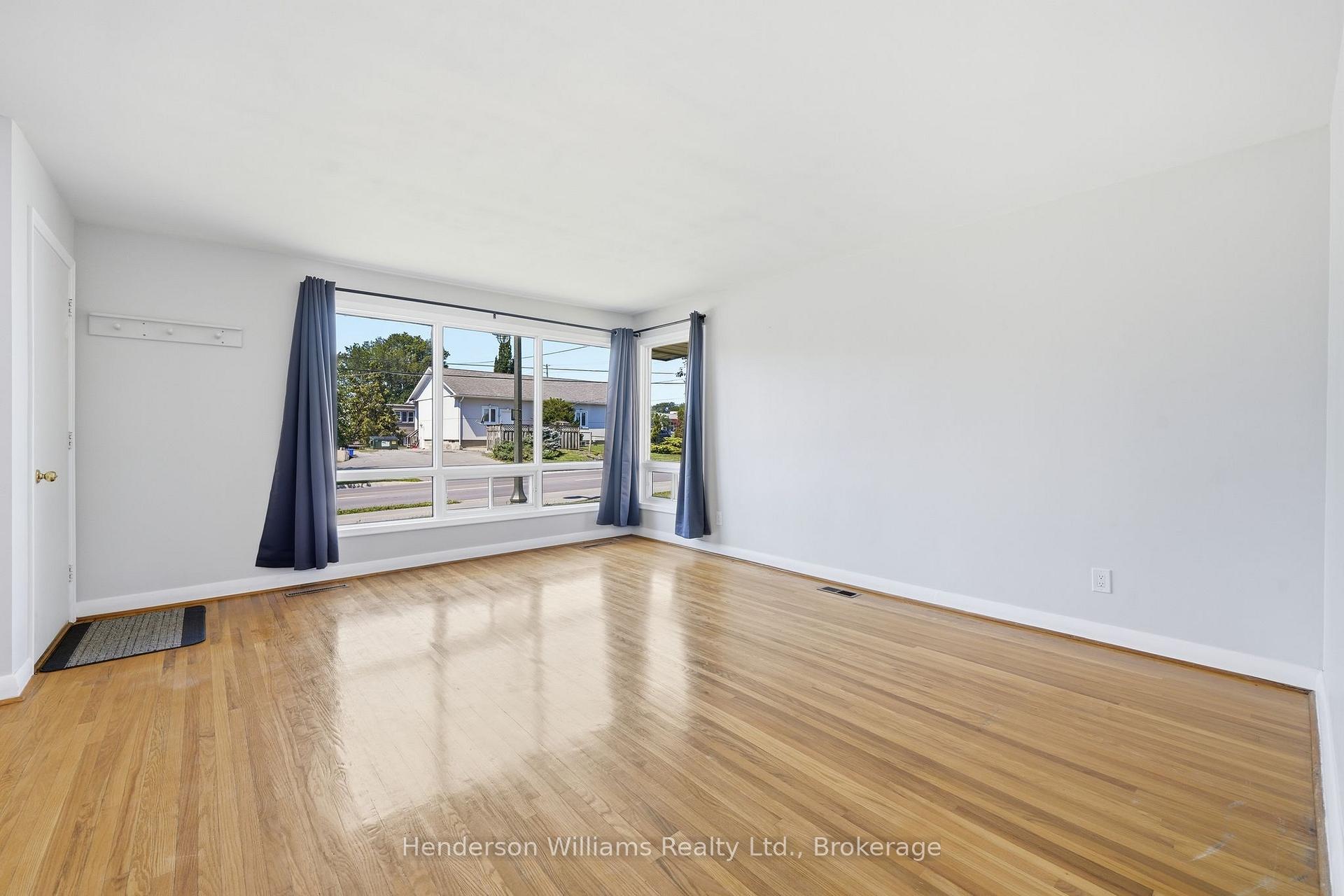 Photo 9 of 127 Herchimer Avenue, Belleville, Belleville Ward — HOMEH