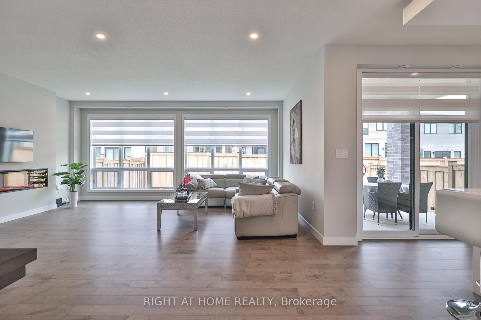 Photo 16 of 8 Ryder Avenue, Guelph, Kortright West — HOMEH