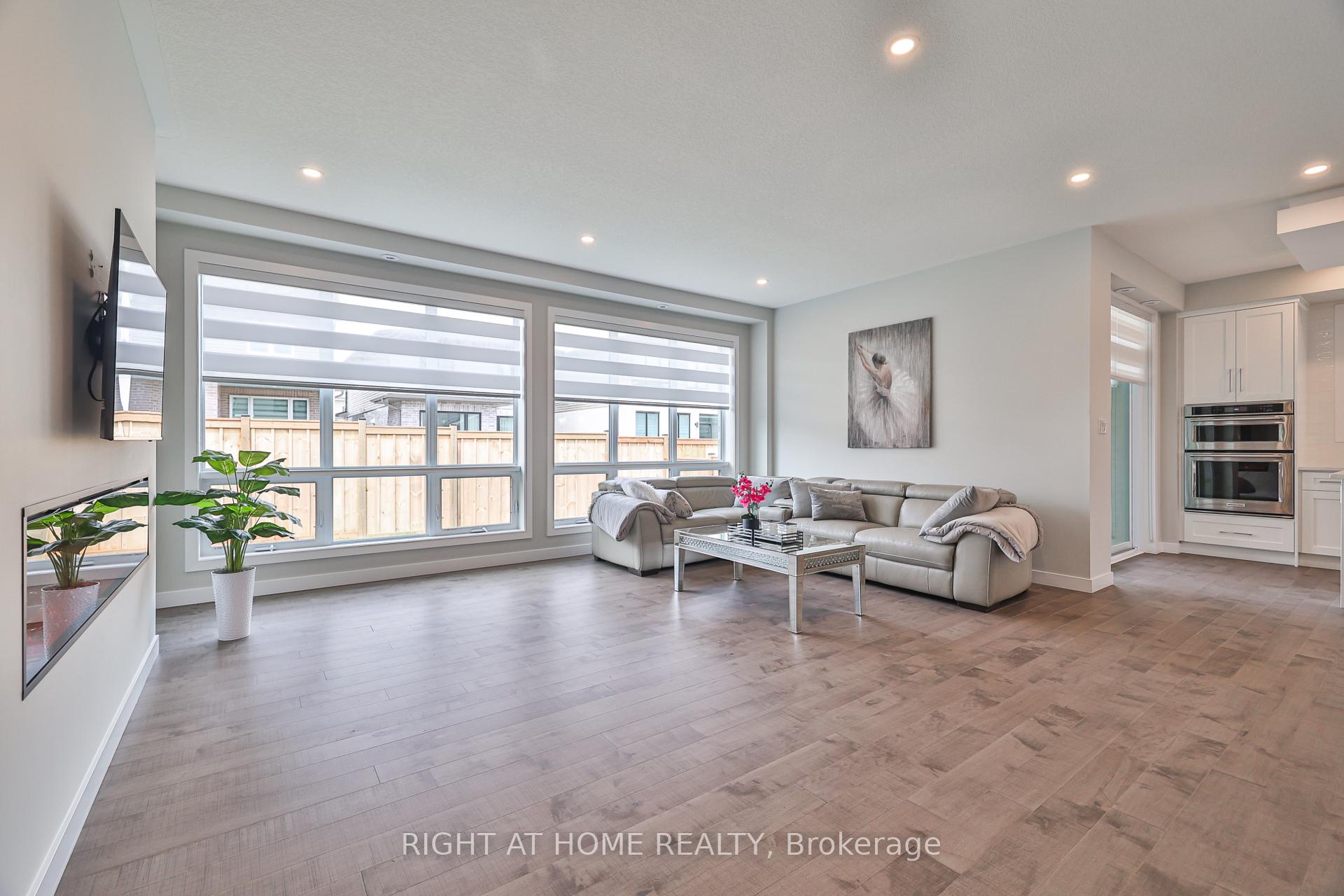 Photo 18 of 8 Ryder Avenue, Guelph, Kortright West — HOMEH