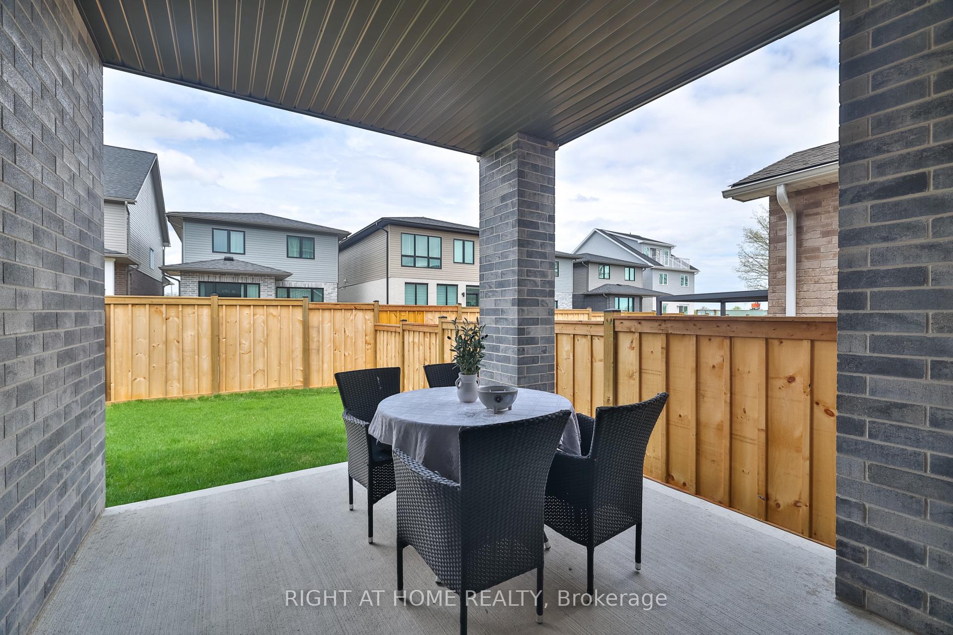 Photo 21 of 8 Ryder Avenue, Guelph, Kortright West — HOMEH