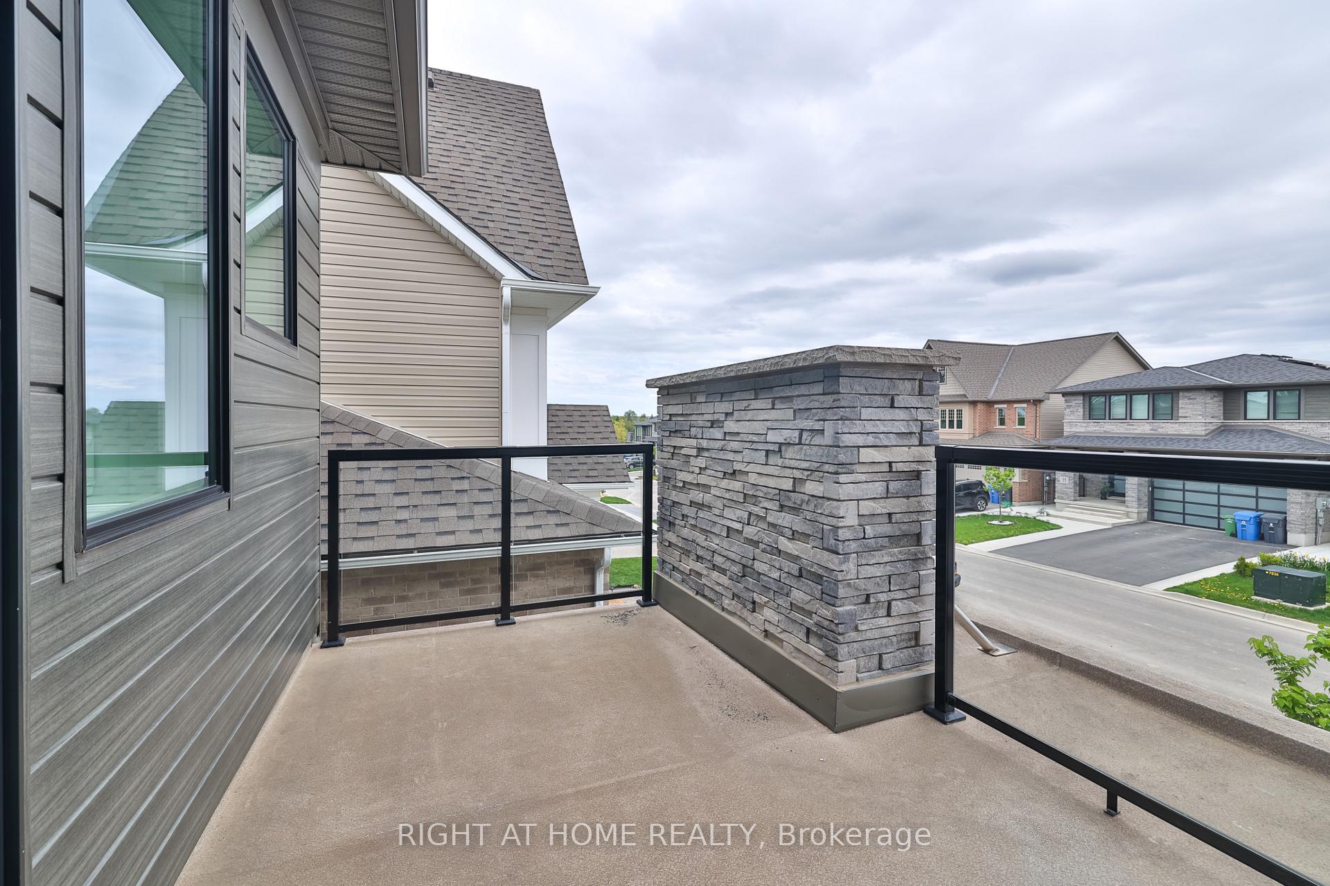 Photo 30 of 8 Ryder Avenue, Guelph, Kortright West — HOMEH