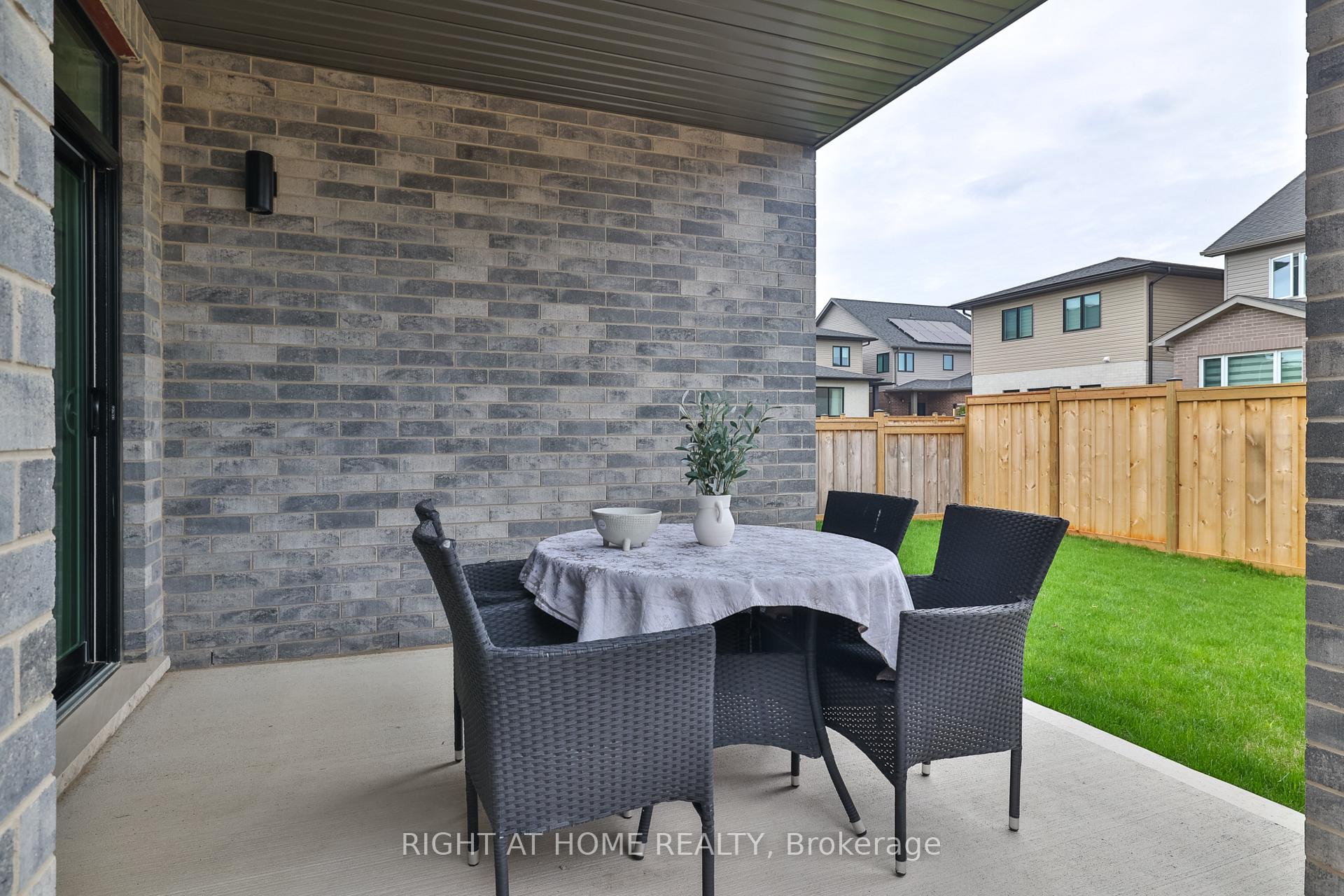Photo 45 of 8 Ryder Avenue, Guelph, Kortright West — HOMEH